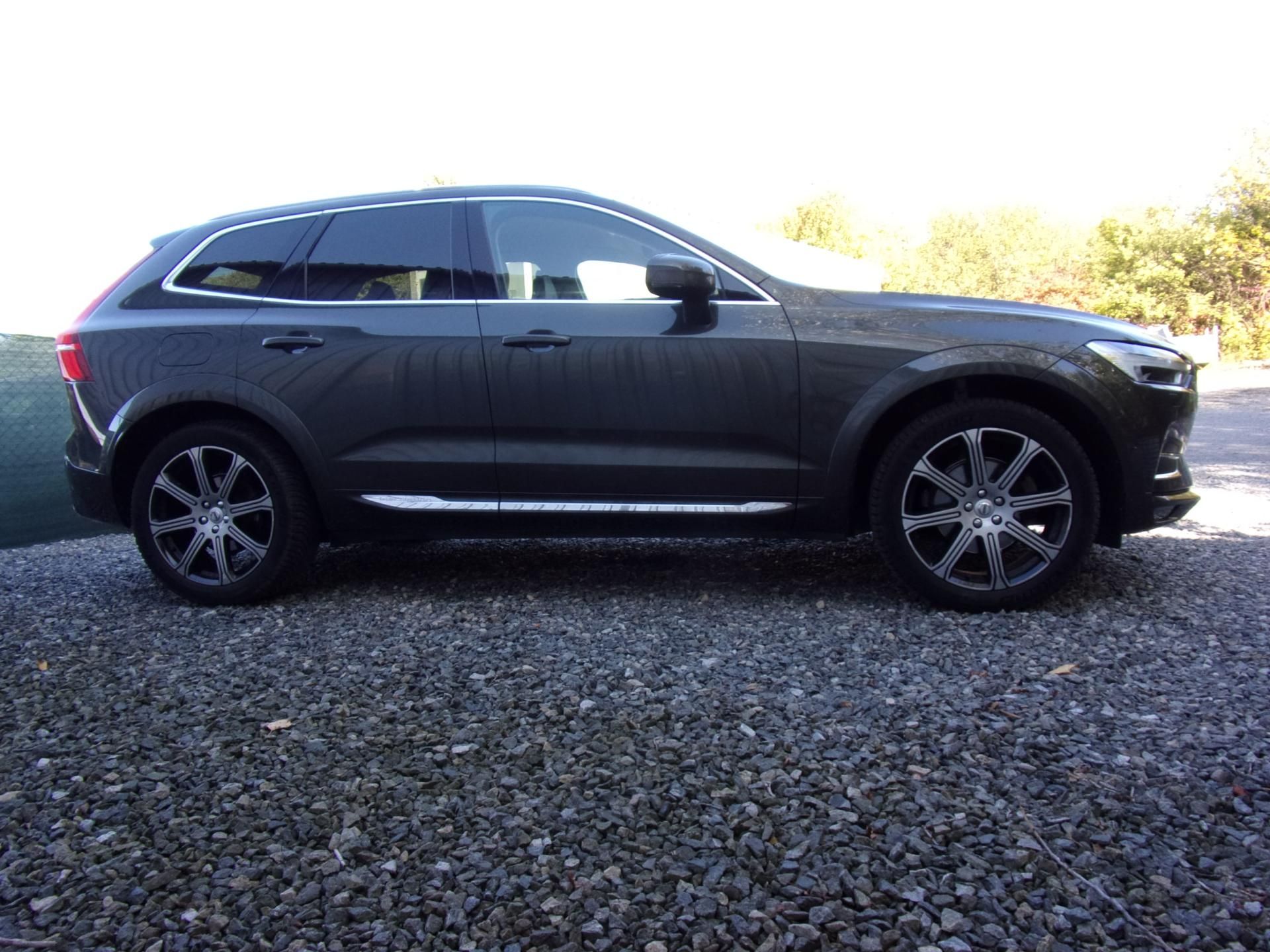 Volvo XC60, 2.0D AWD 140kW INSCRIPTION TOP - fotka 4
