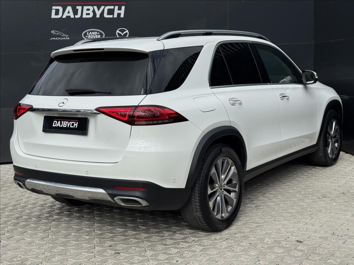 Mercedes-Benz GLE, 2,0 300d 4MATIC 200KW ČR DPH - fotka 6
