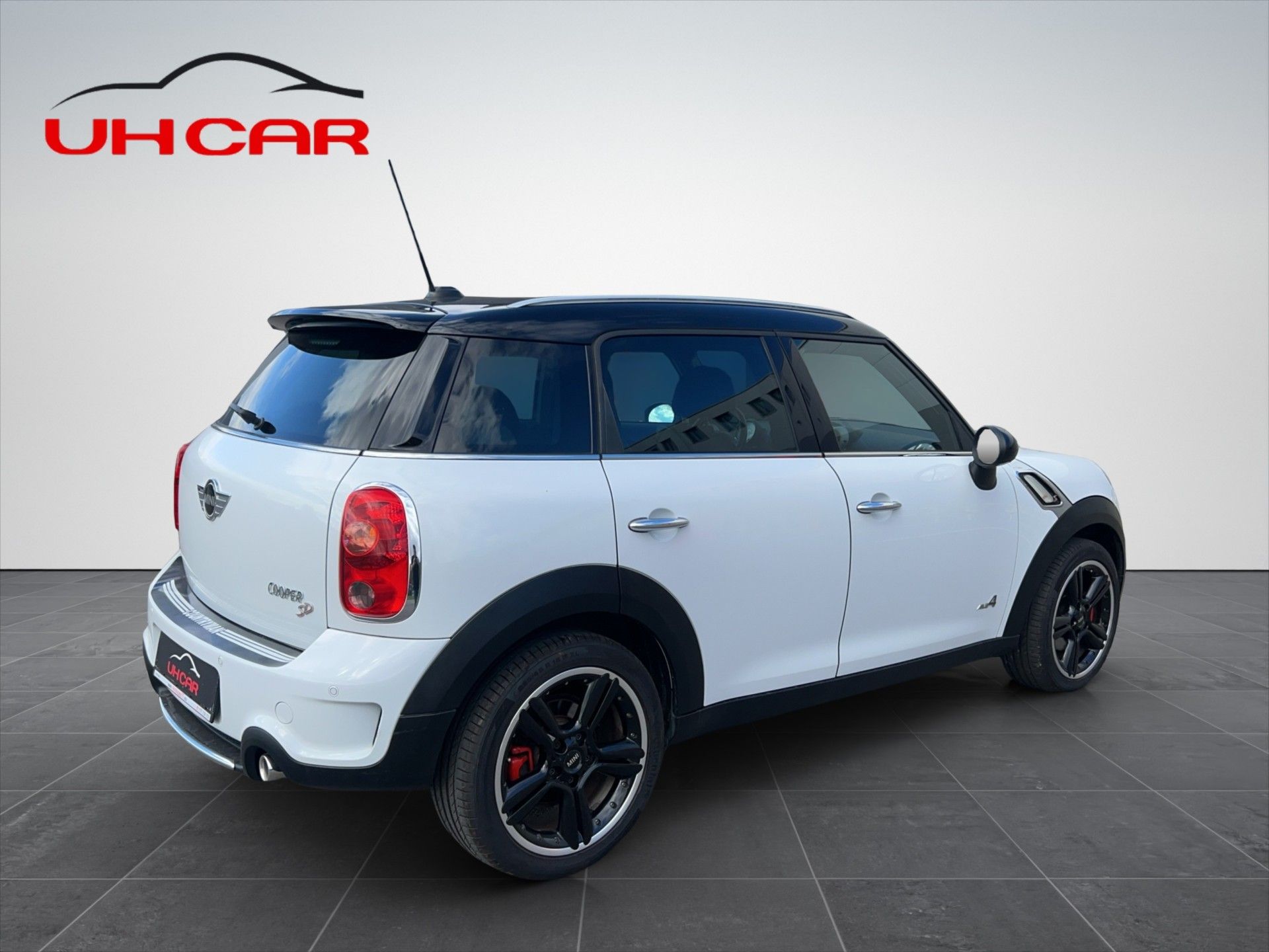Mini Cooper S, 2,0 D  SD Countryman ALL4  4x4 - fotka 5