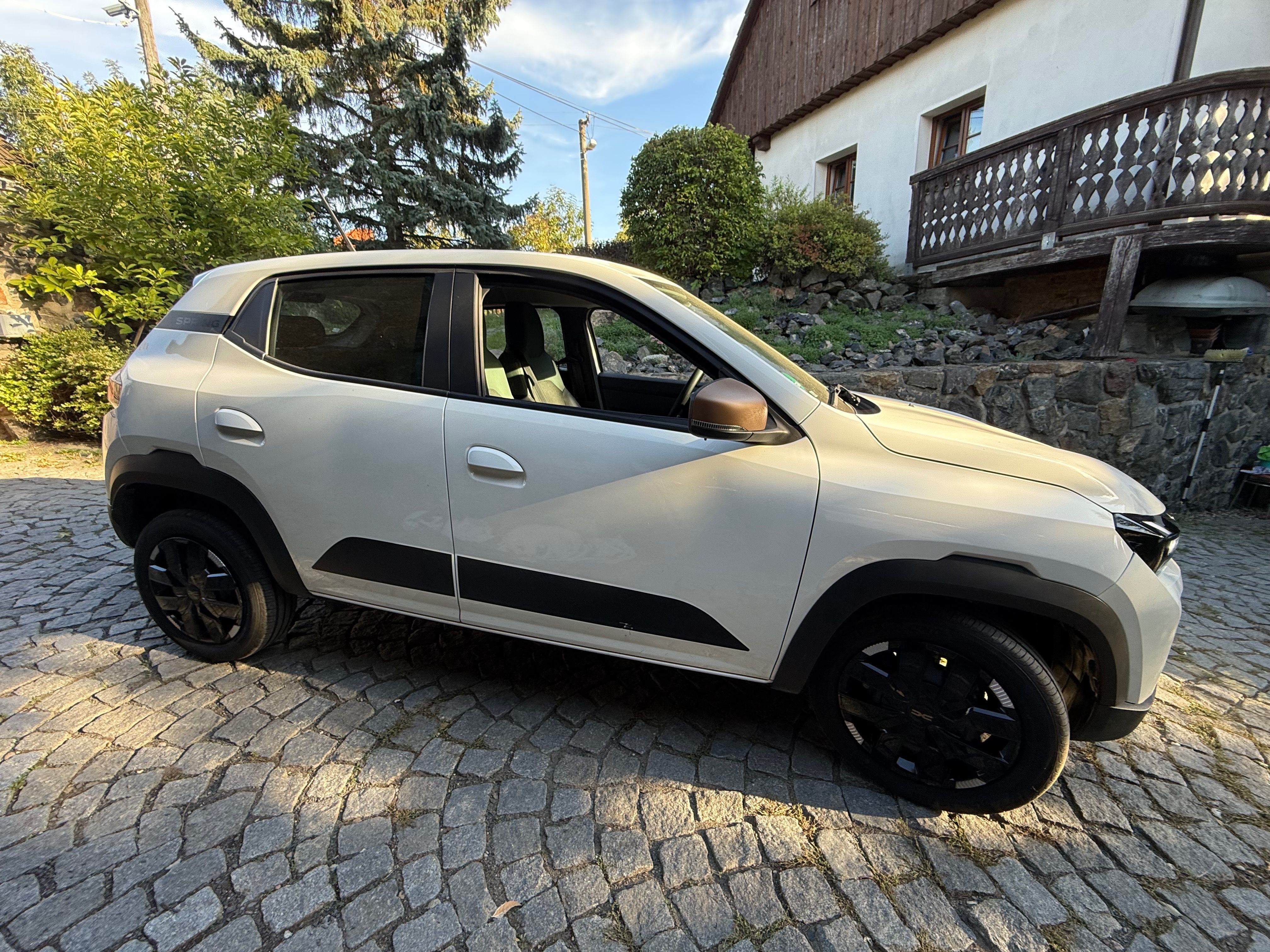Dacia Spring - fotka 6