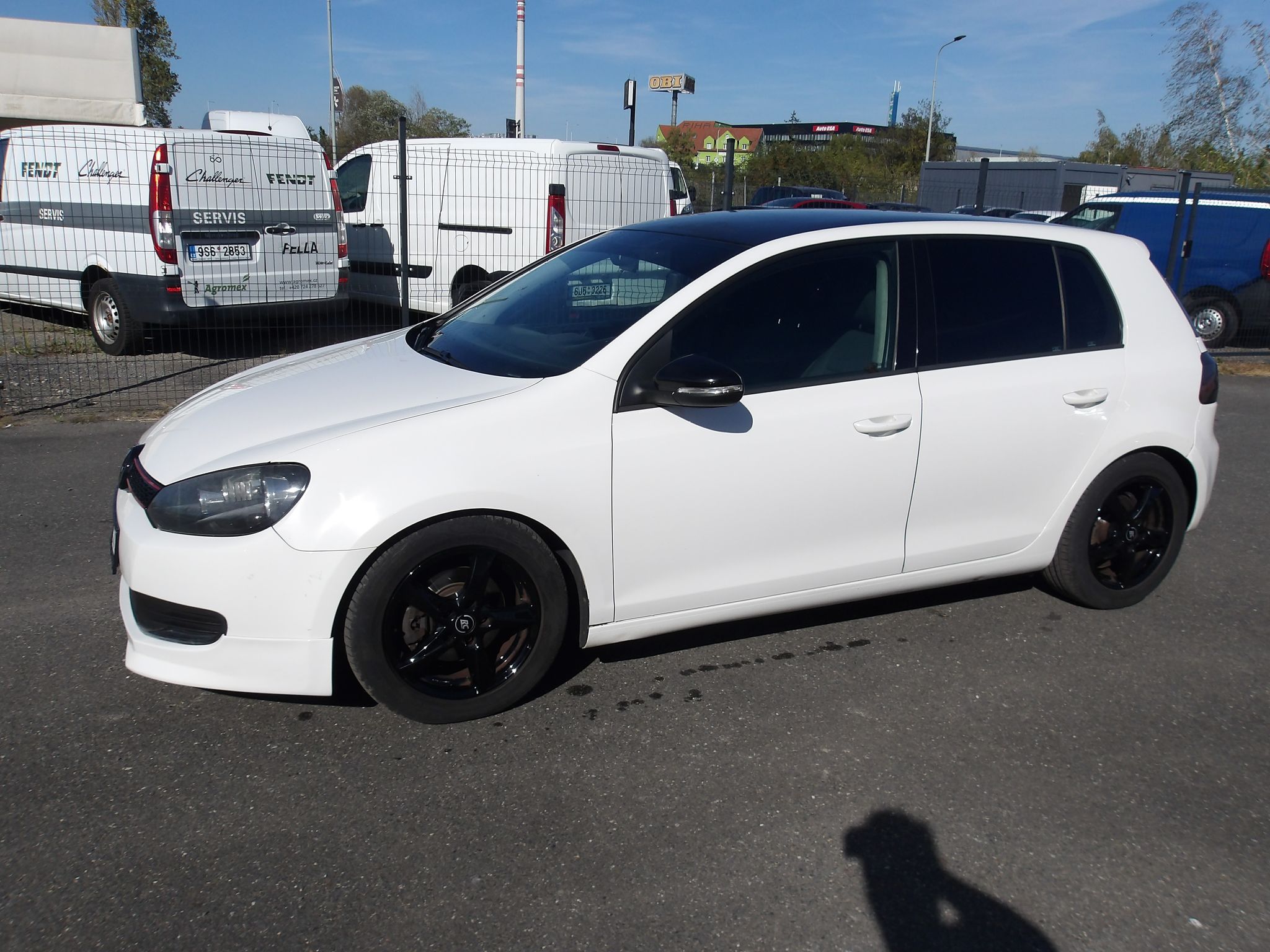 Volkswagen Golf, 1,6TDi 77kW ČR ! - fotka 4