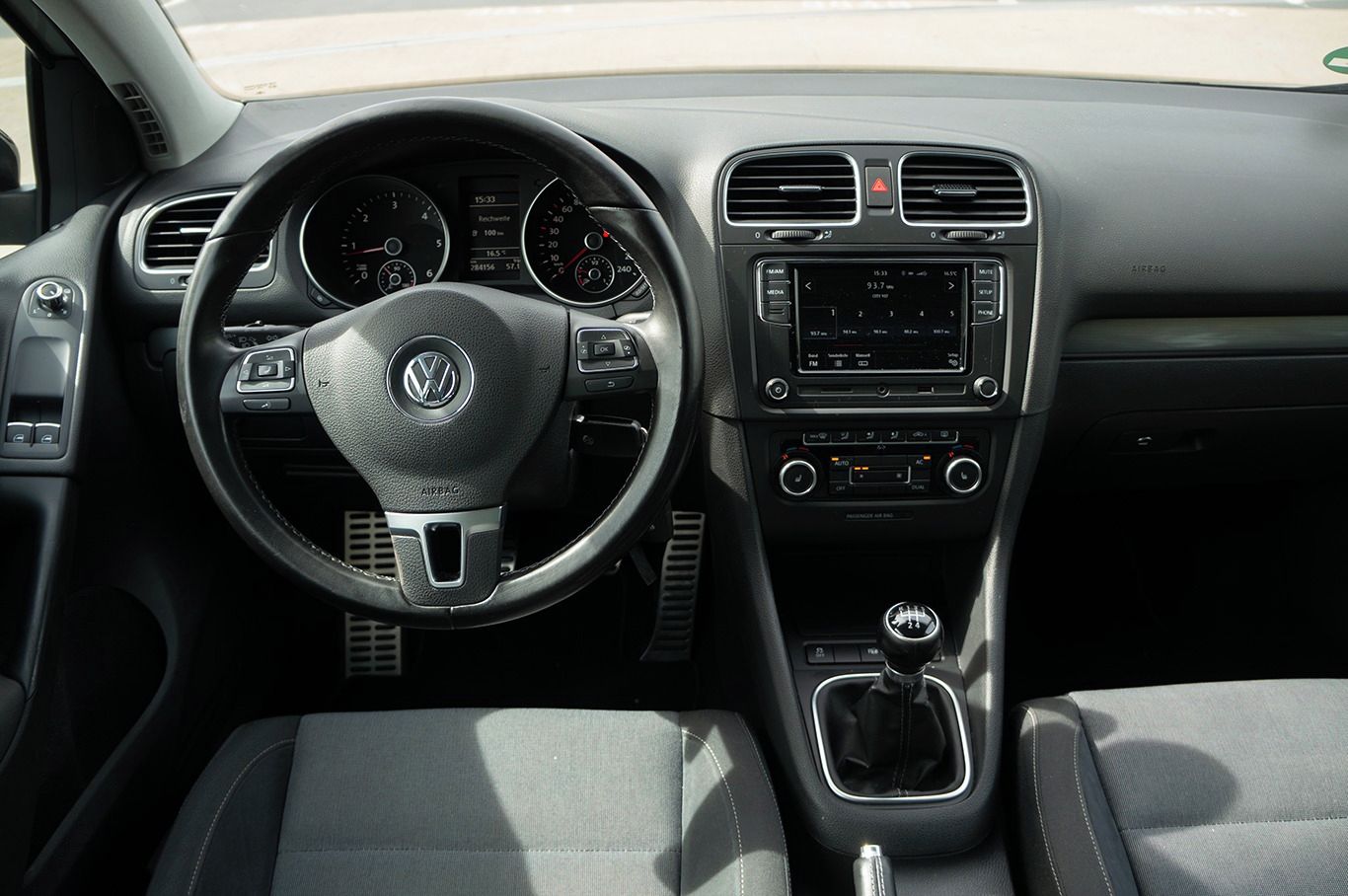 Volkswagen Golf, 1.6TDI Style NOVÉ TURBO + EGR - fotka 5