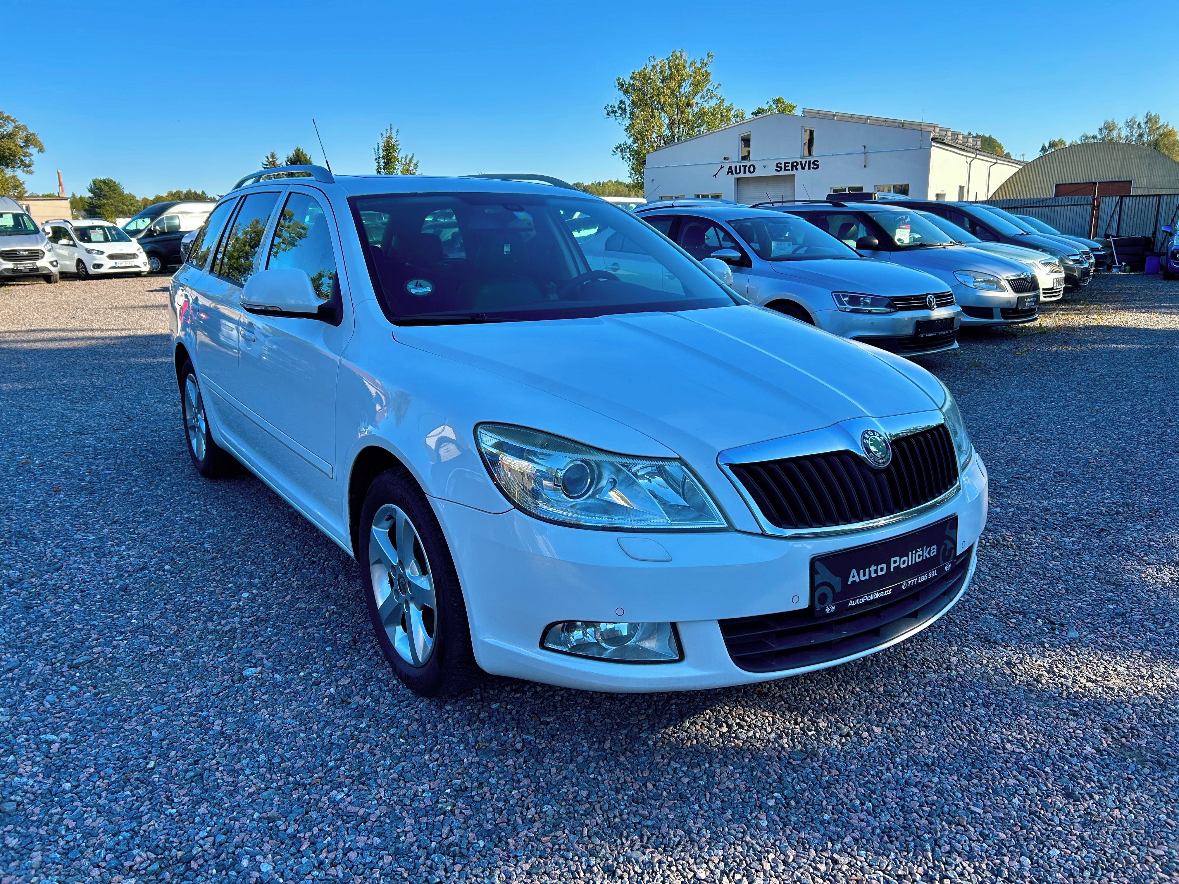 Škoda Octavia, 1.2 TSI 77 kW DSG Xenon,Šíbr - fotka 4