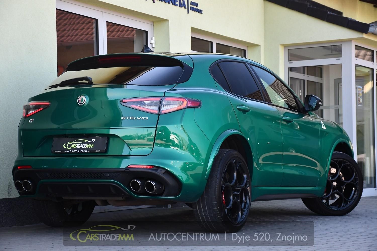 Alfa Romeo Stelvio, 2.9 V6 Bi-T 520PS QUADRIFOGLIO - fotka 5