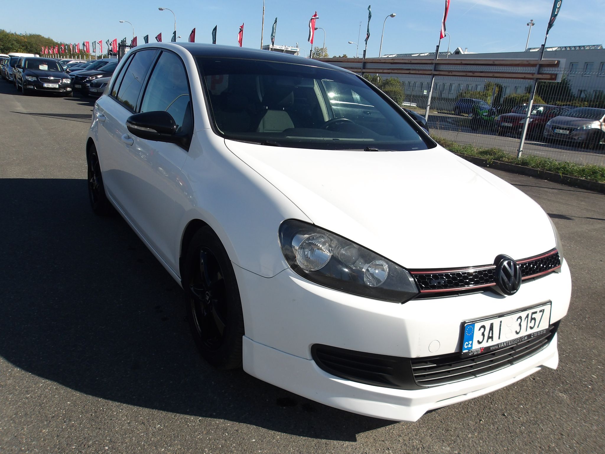 Volkswagen Golf, 1,6TDi 77kW ČR ! - fotka 3