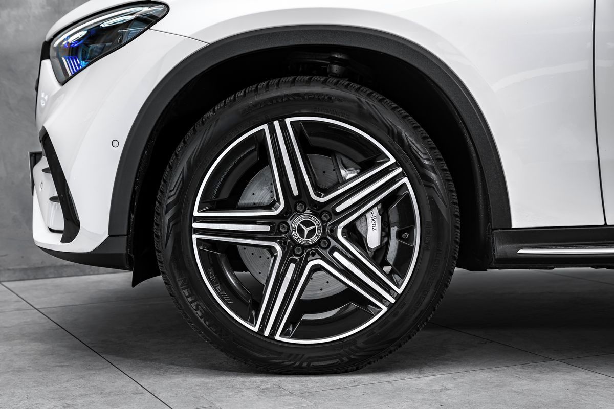 Mercedes-Benz GLC, Digital light, 360 kamera, AMG - fotka 2