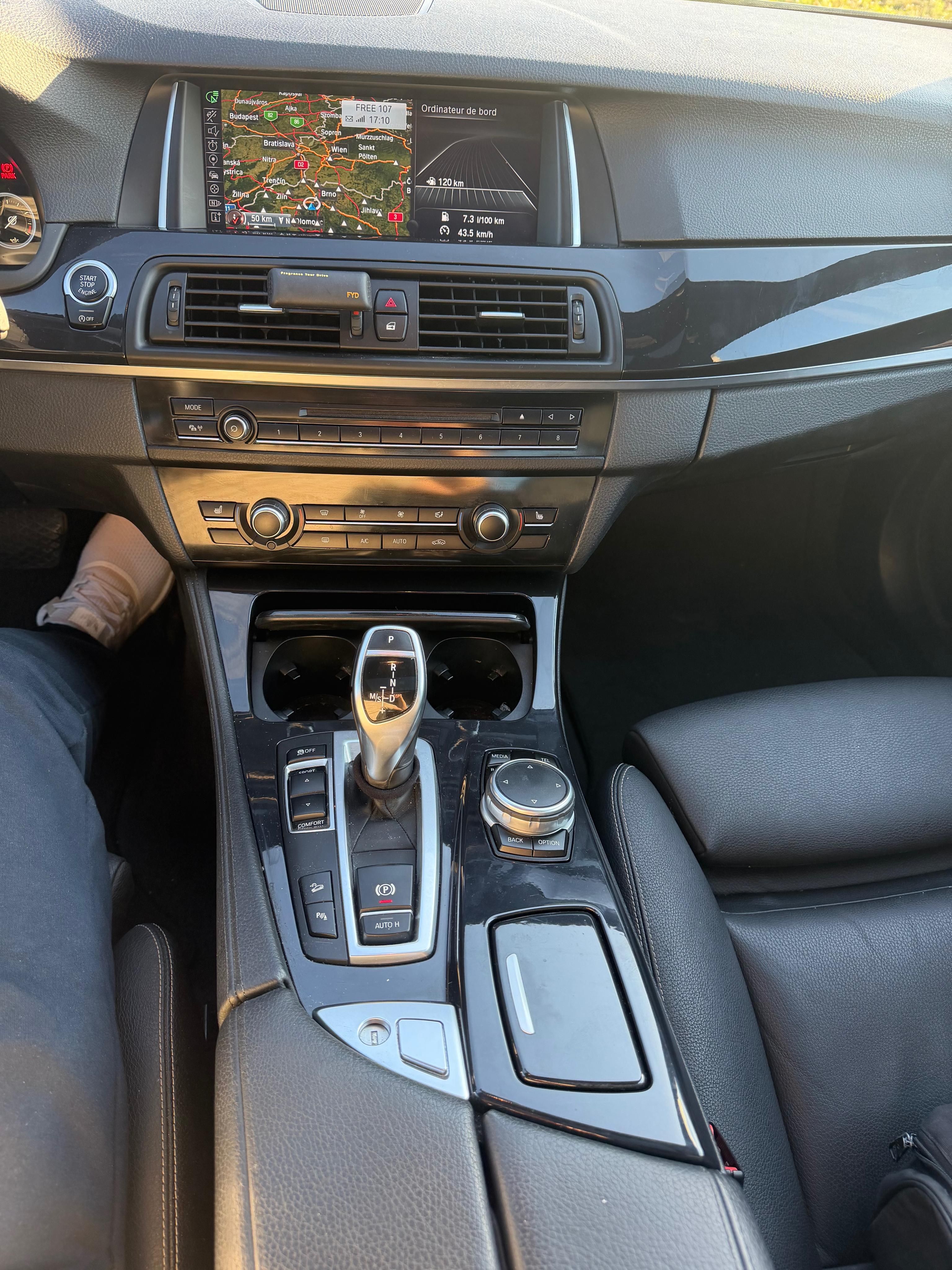 BMW Řada 5, 3.0 Diesel-530d - fotka 6