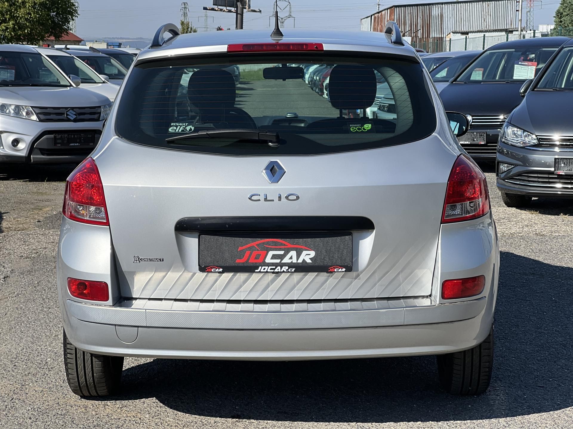 Renault Clio, 1.2i 16v KLIMA KOUPENO V ČR - fotka 6