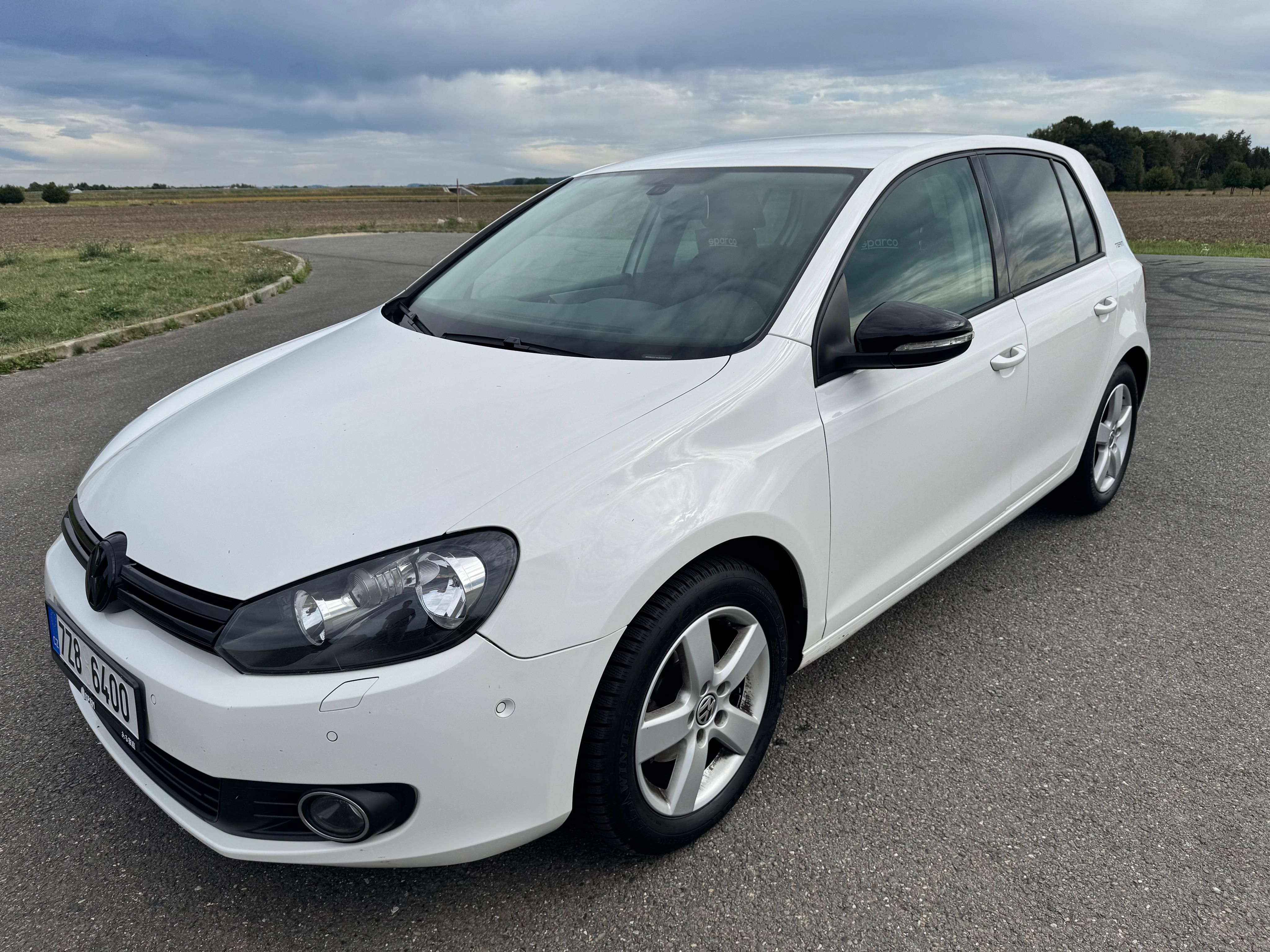 Volkswagen Golf, Vw golf 6 1.2 TSI 63kw - fotka 2