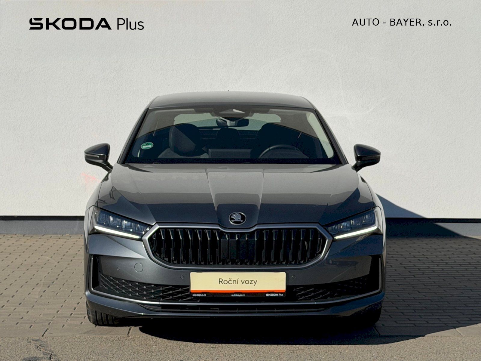 Škoda Superb, 2.0 TDi 110kW DSG Selection - fotka 4