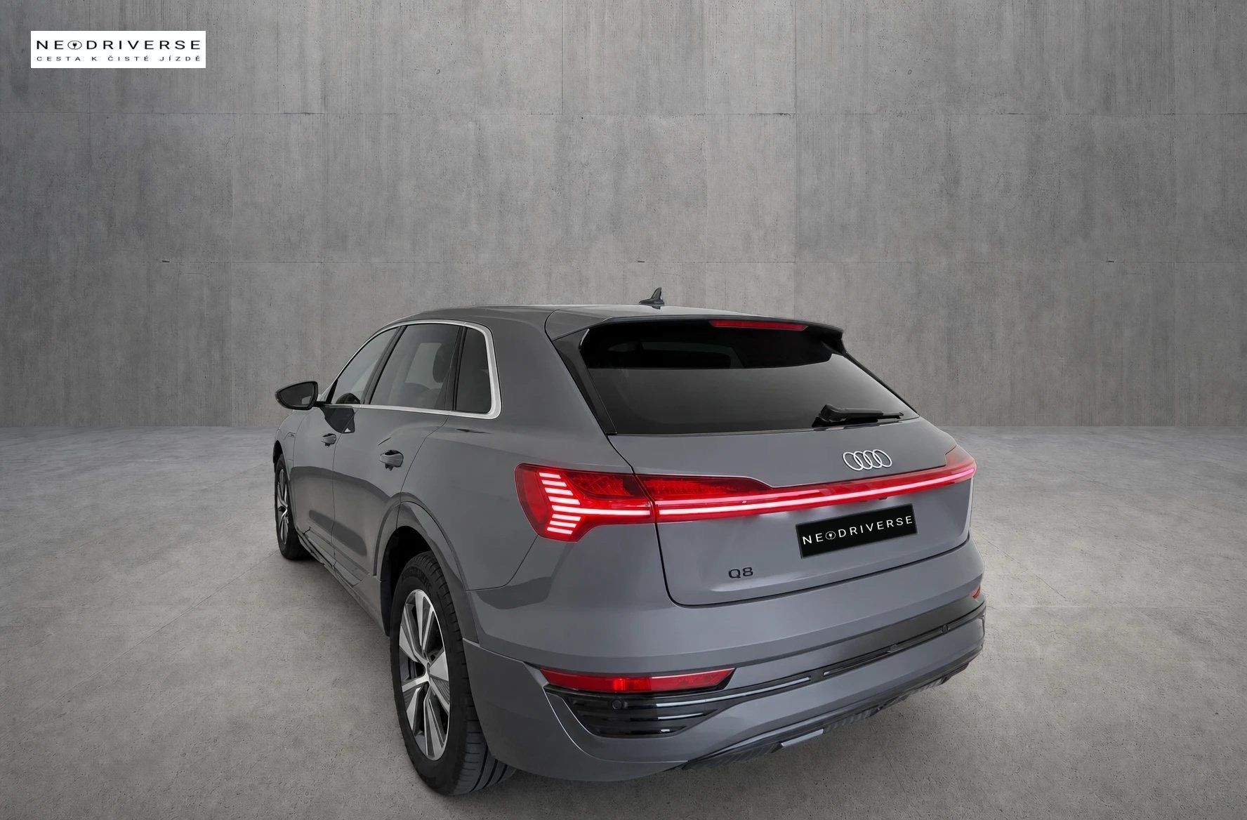 Audi Q8 e-tron, e-tron advanced 50 quattro - fotka 5