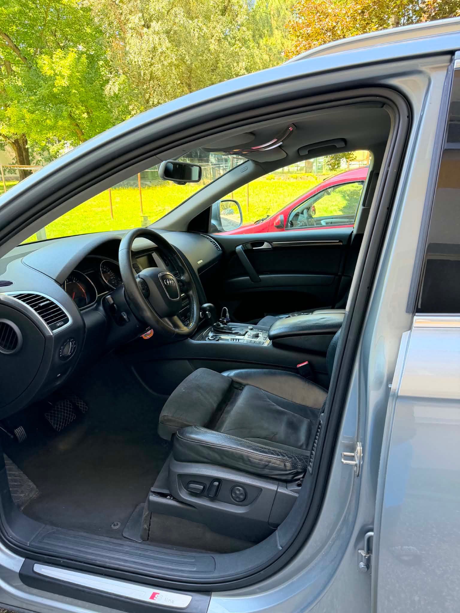 Audi Q7 - fotka 5