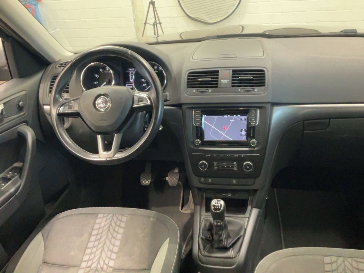 Škoda Yeti, 1.4 Tsi 92 KW ADVENTURE XENONY - fotka 4