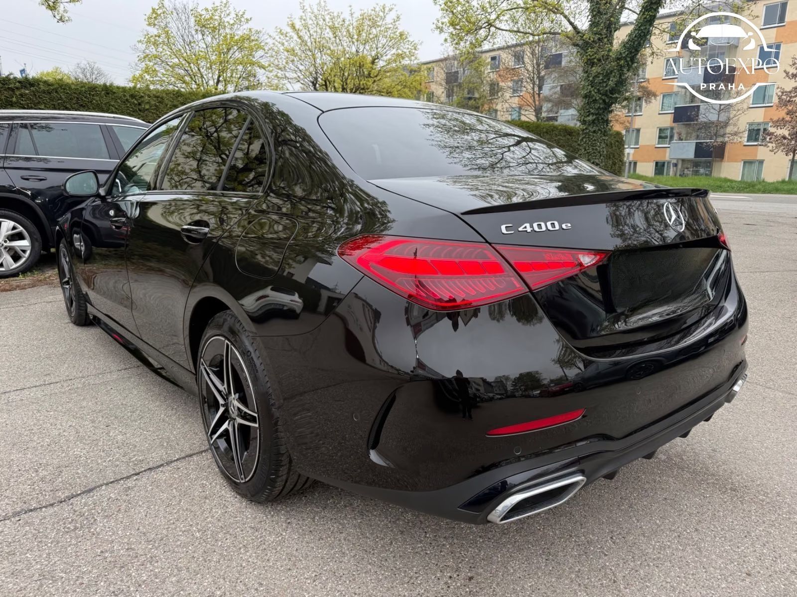 Mercedes-Benz Třídy C, 400e Limo 4Matic AMG*360KAMERA - fotka 6