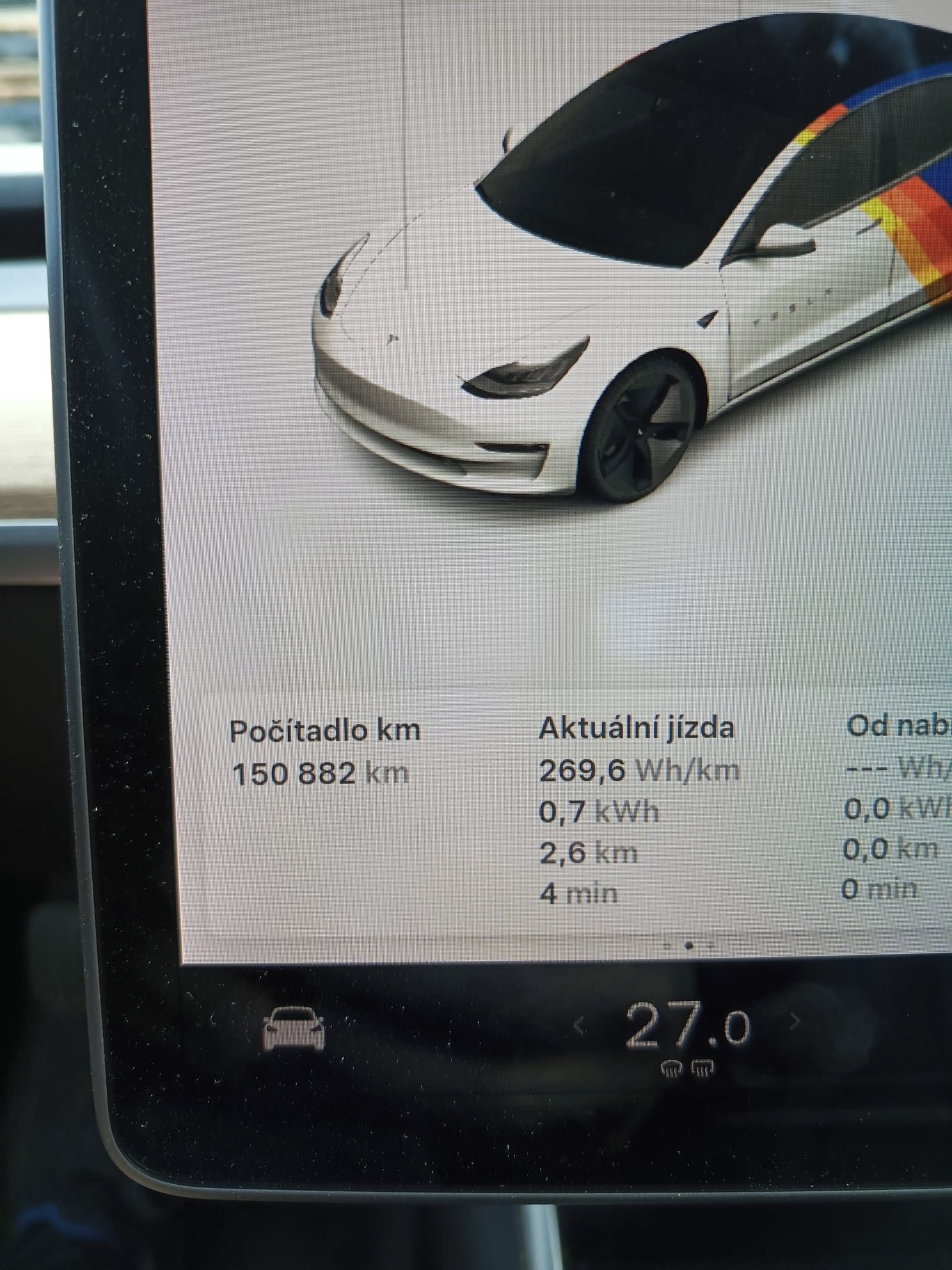 Tesla Model 3, Standard Range Plus - fotka 5