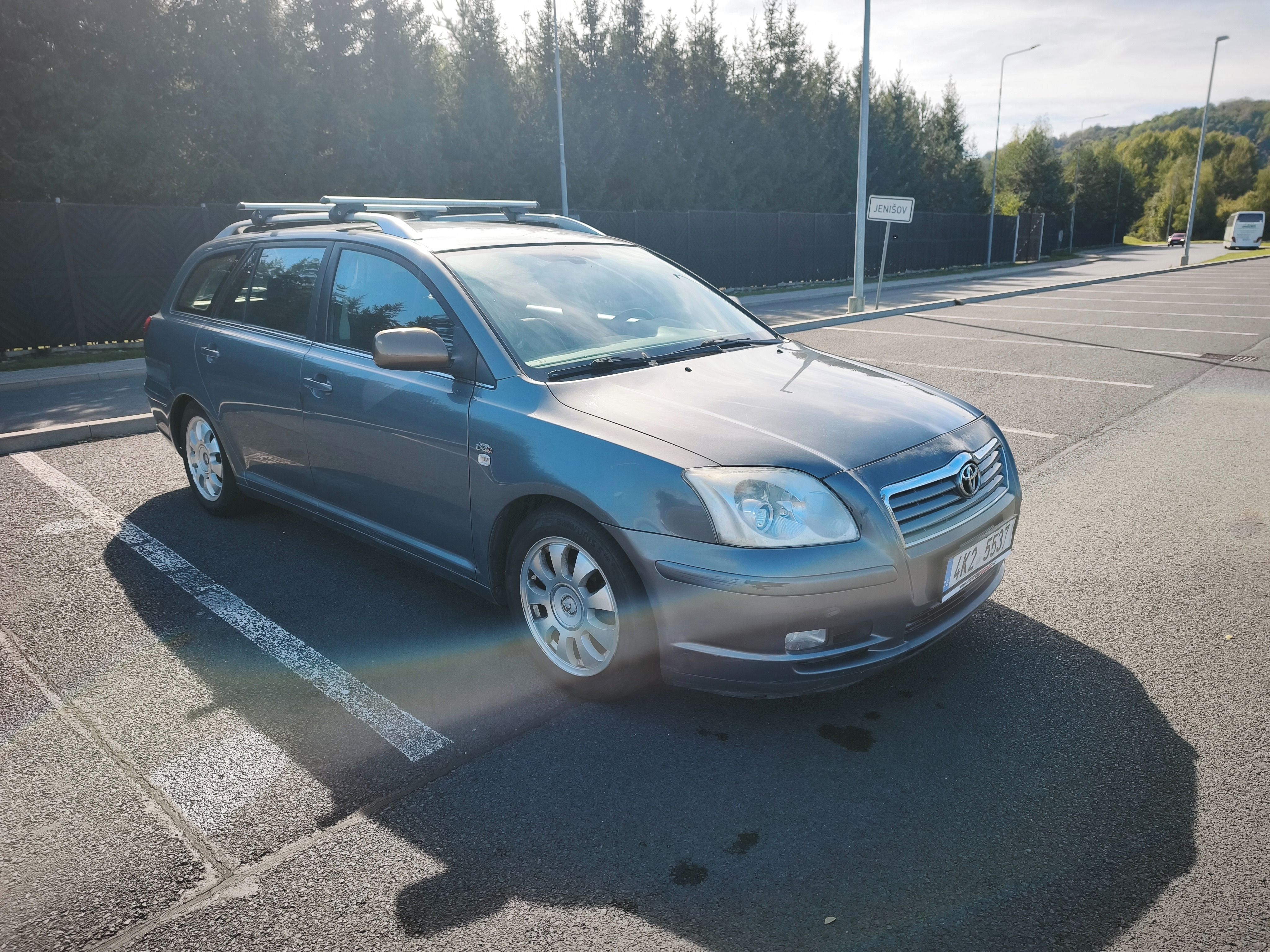 Toyota Avensis, spolehlivý vůz, tažné - fotka 6