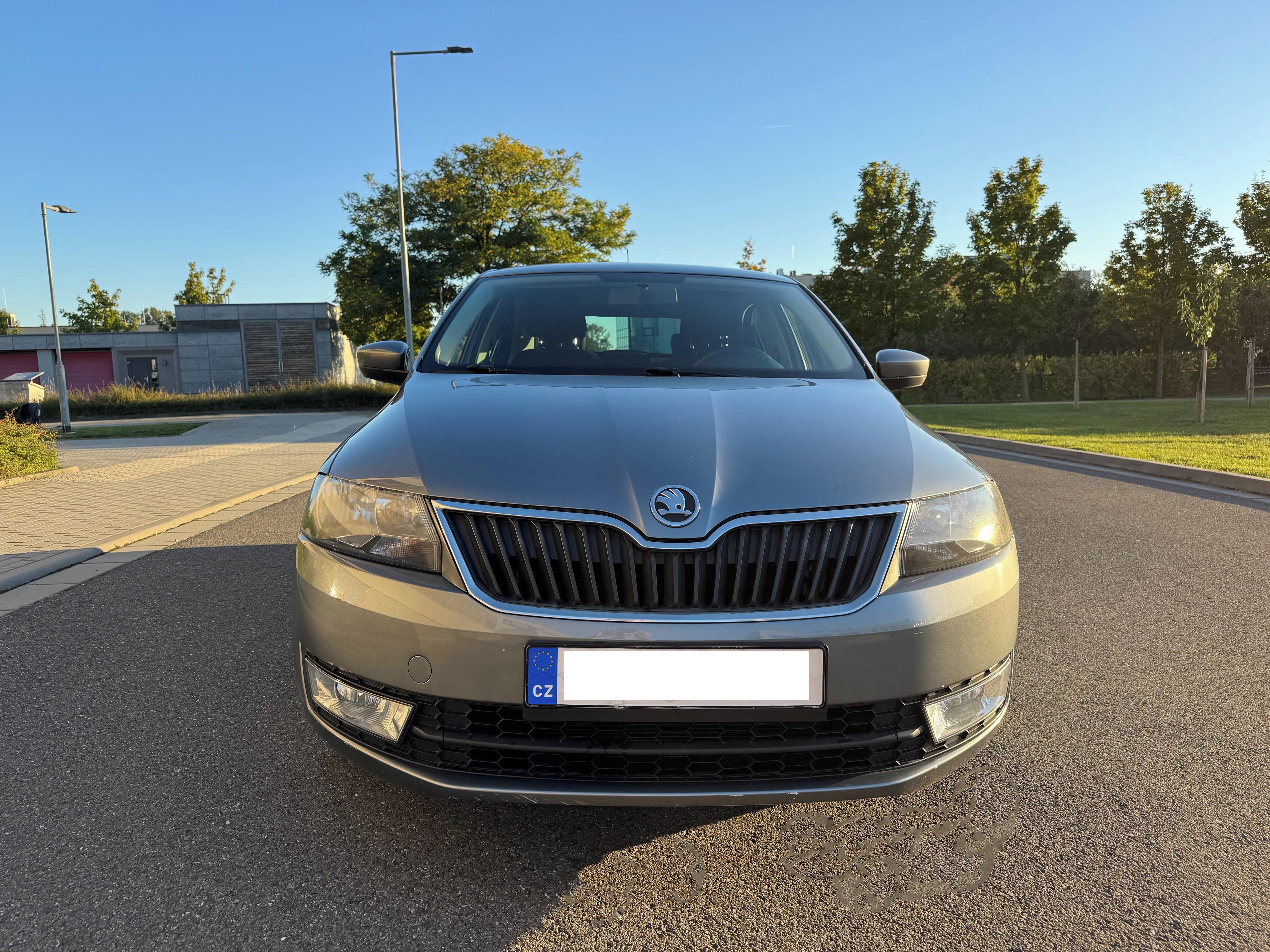 Škoda Rapid, Škoda Rapid 1.2 TSI 77 kW - fotka 2