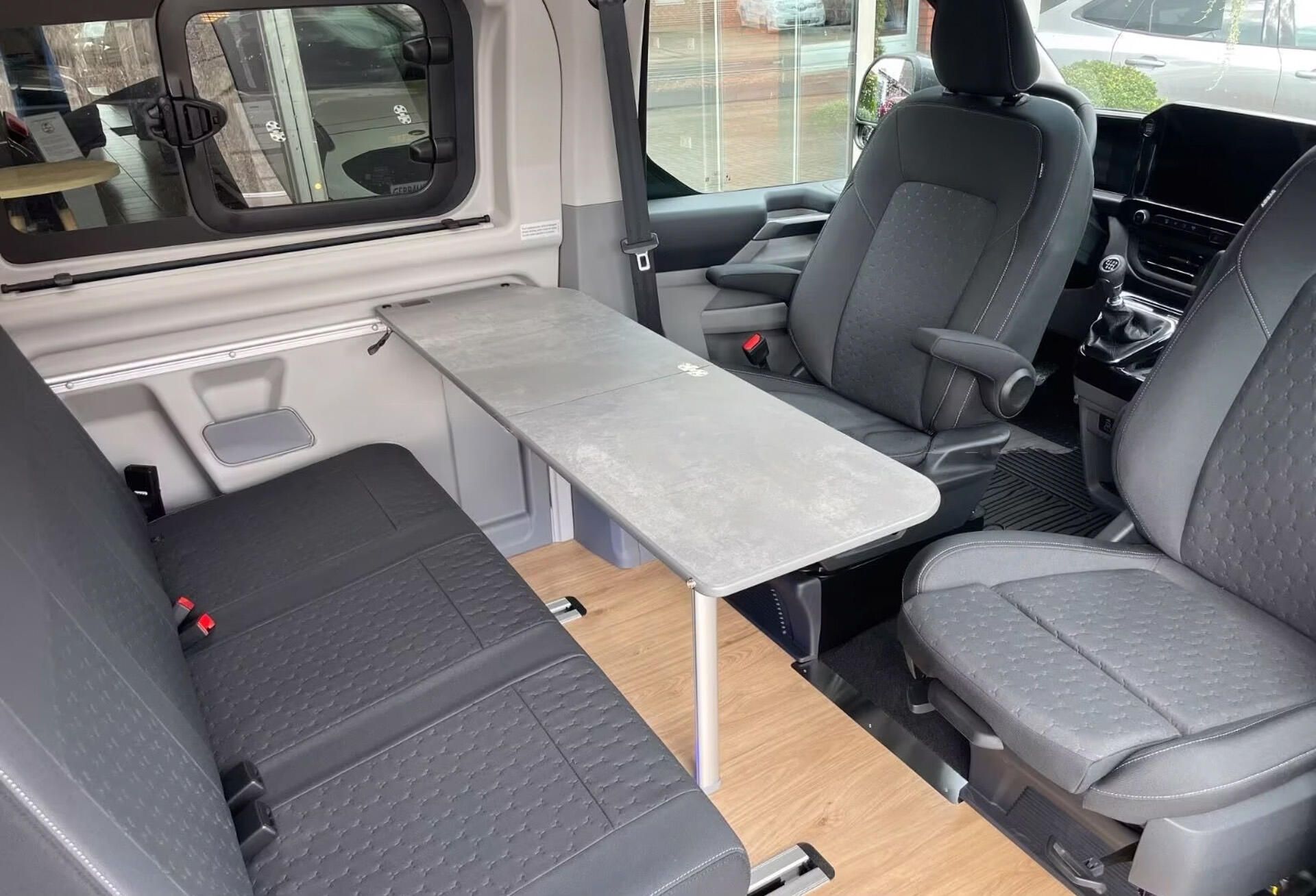 Ford Transit Custom, 320 L1 Nugget Titanium Manual - fotka 5