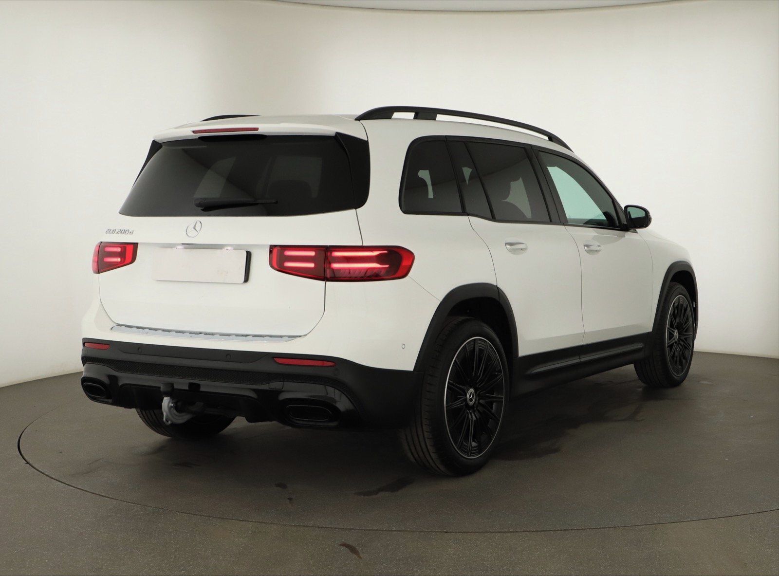 Mercedes-Benz GLB, GLB 200 d, AMG LINE, KAMERA - fotka 5