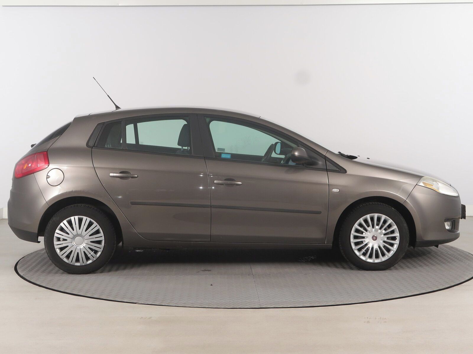 Fiat Bravo, 1.4 T-Jet, Klima, El. okna - fotka 6