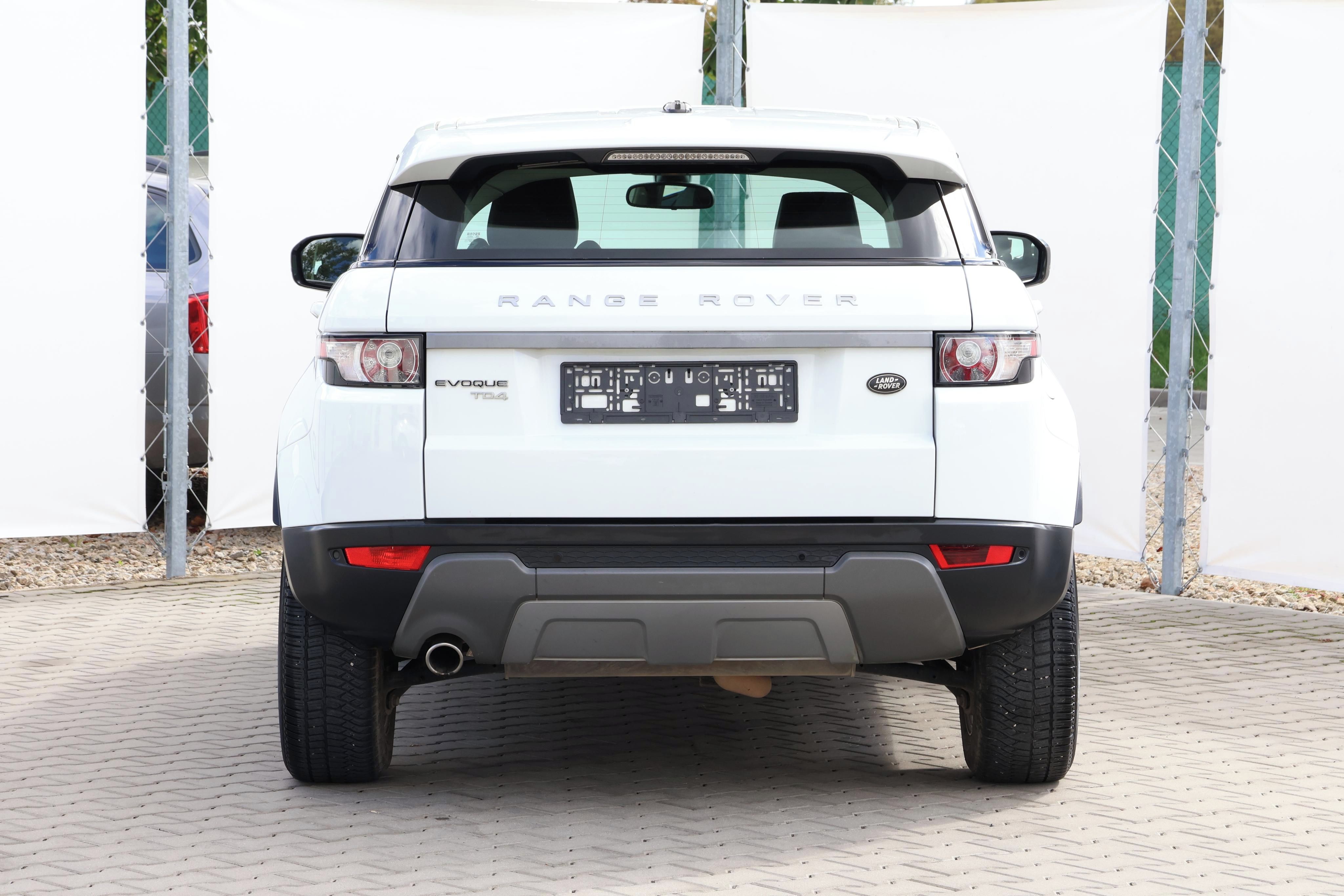 Land Rover Range Rover Evoque, 2.2TD4*140kW*AUT*AWD*147.000km - fotka 5