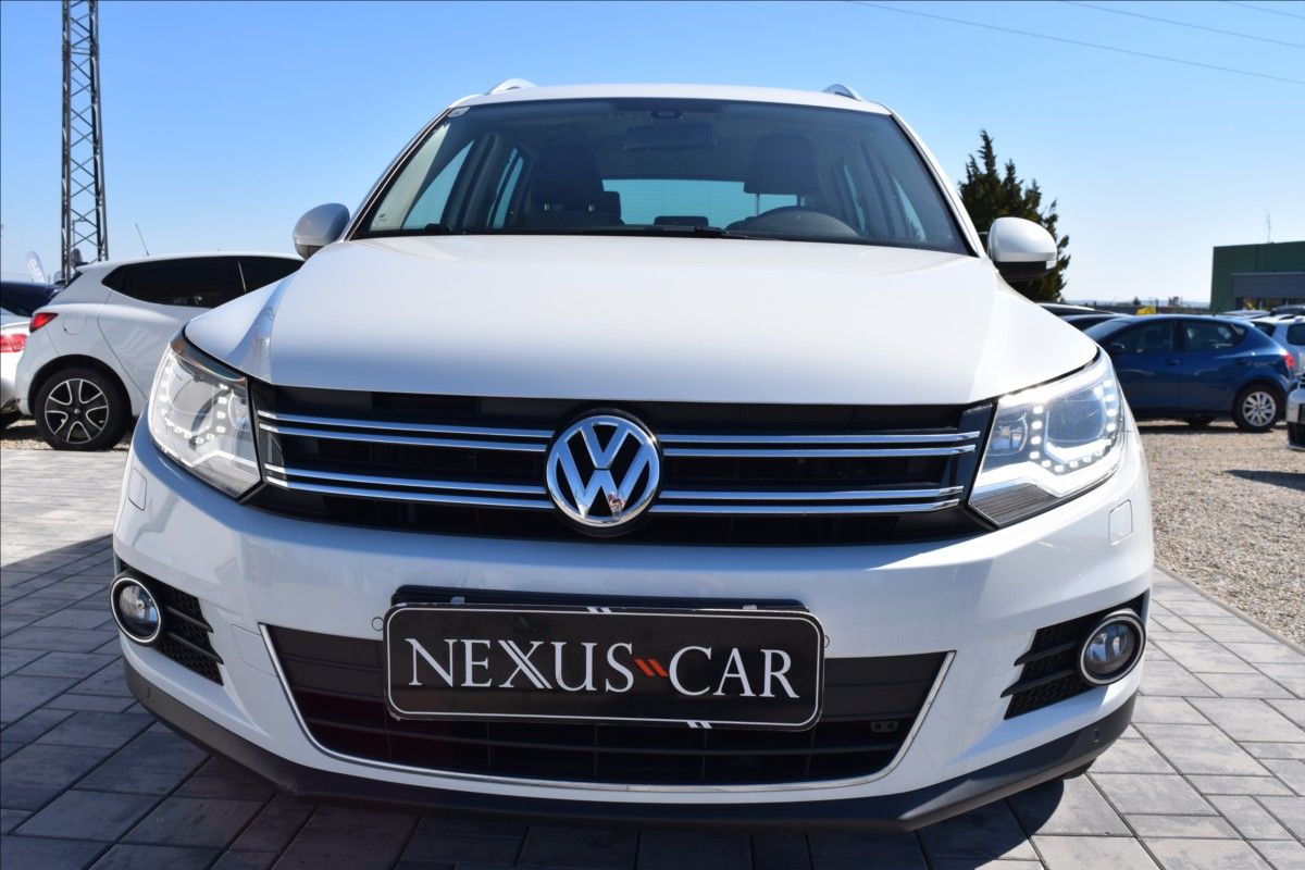 Volkswagen Tiguan, 1,4 i 90kw BI-XENON PANORAMA - fotka 2
