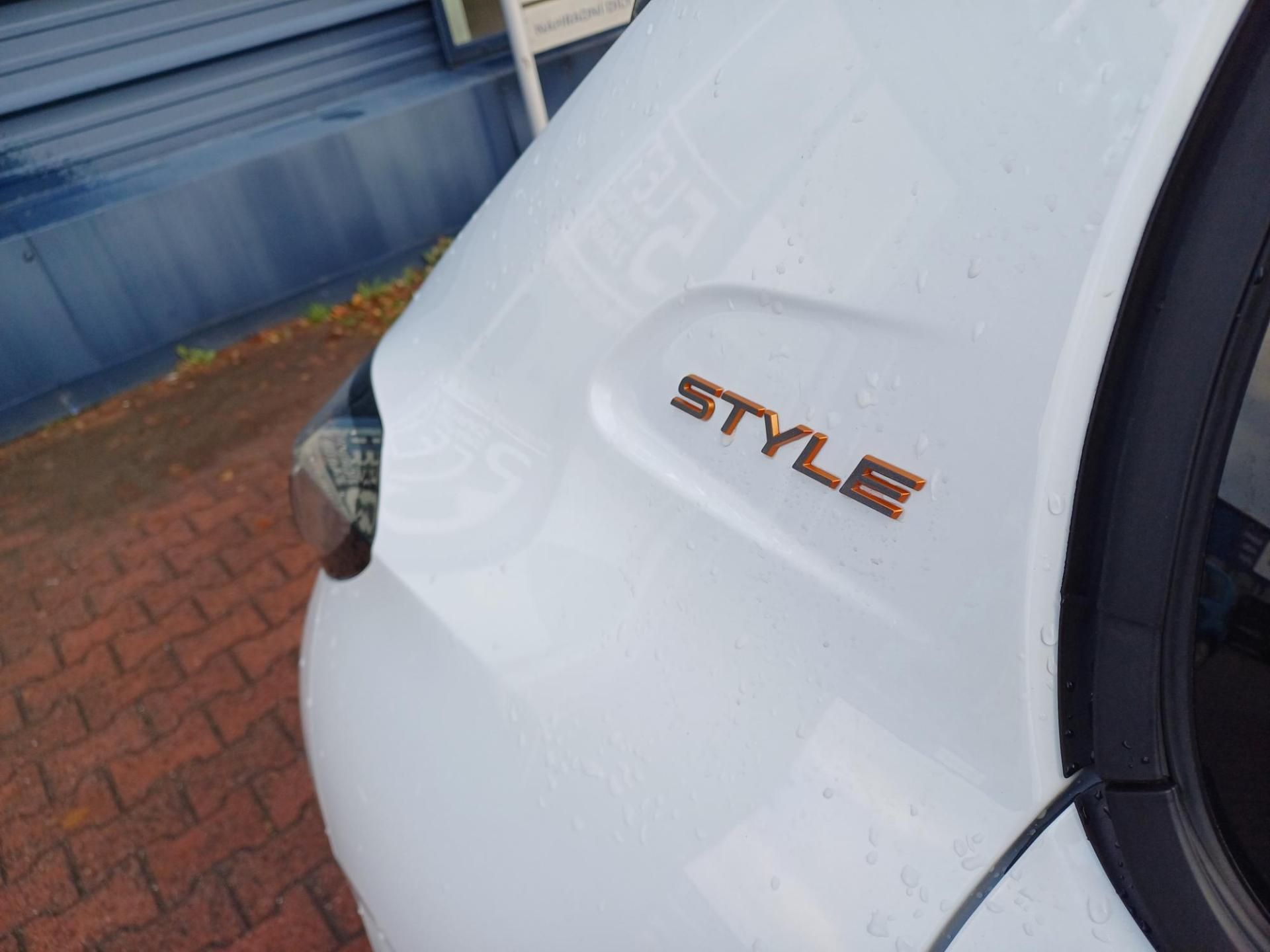 Peugeot 208, STYLE Turbo 100 MAN6 - fotka 6