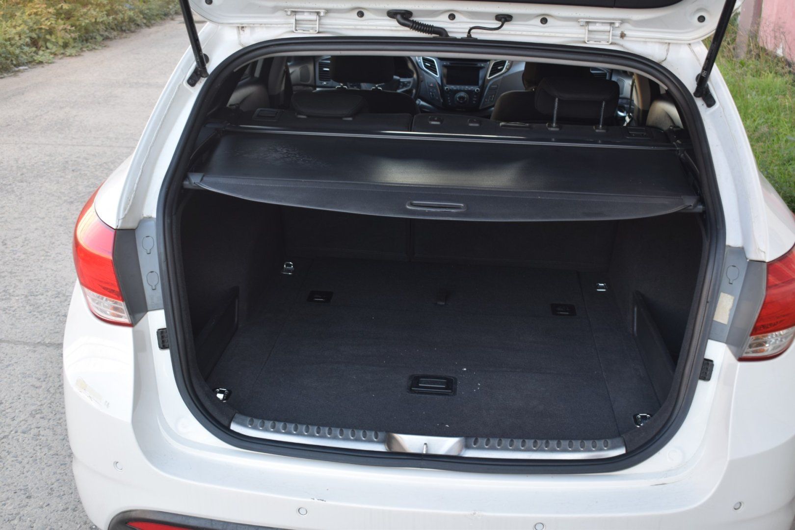 Hyundai i40, 1,7CRDi, bohatá výbava, servis - fotka 6