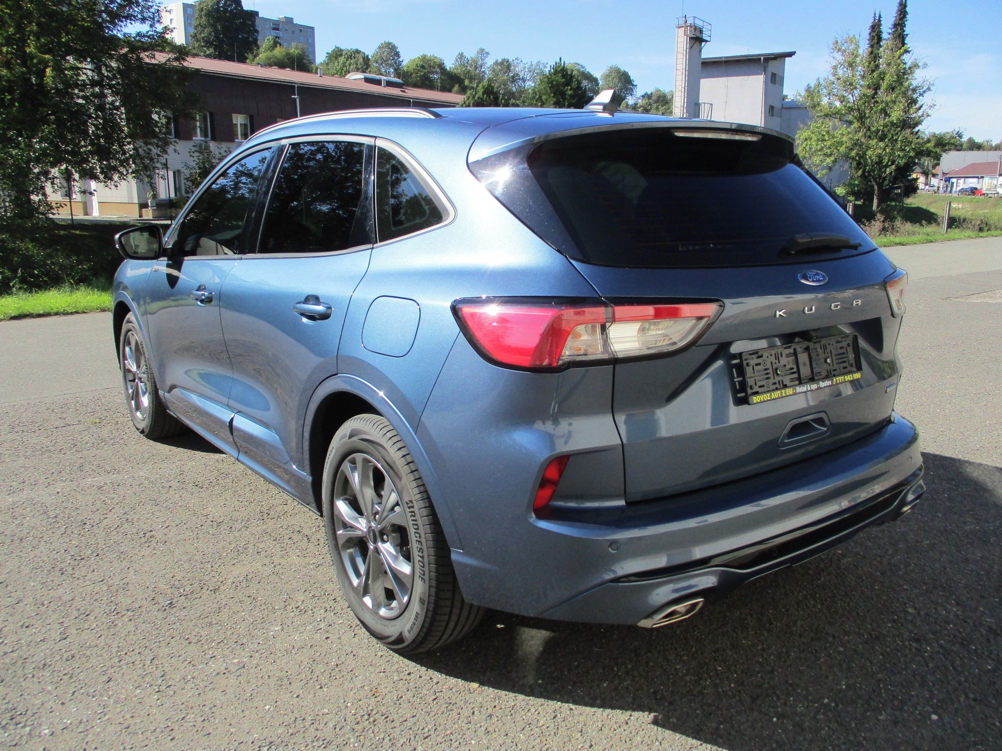 Ford Kuga, 2.5 i ST line, HYBRID - fotka 3
