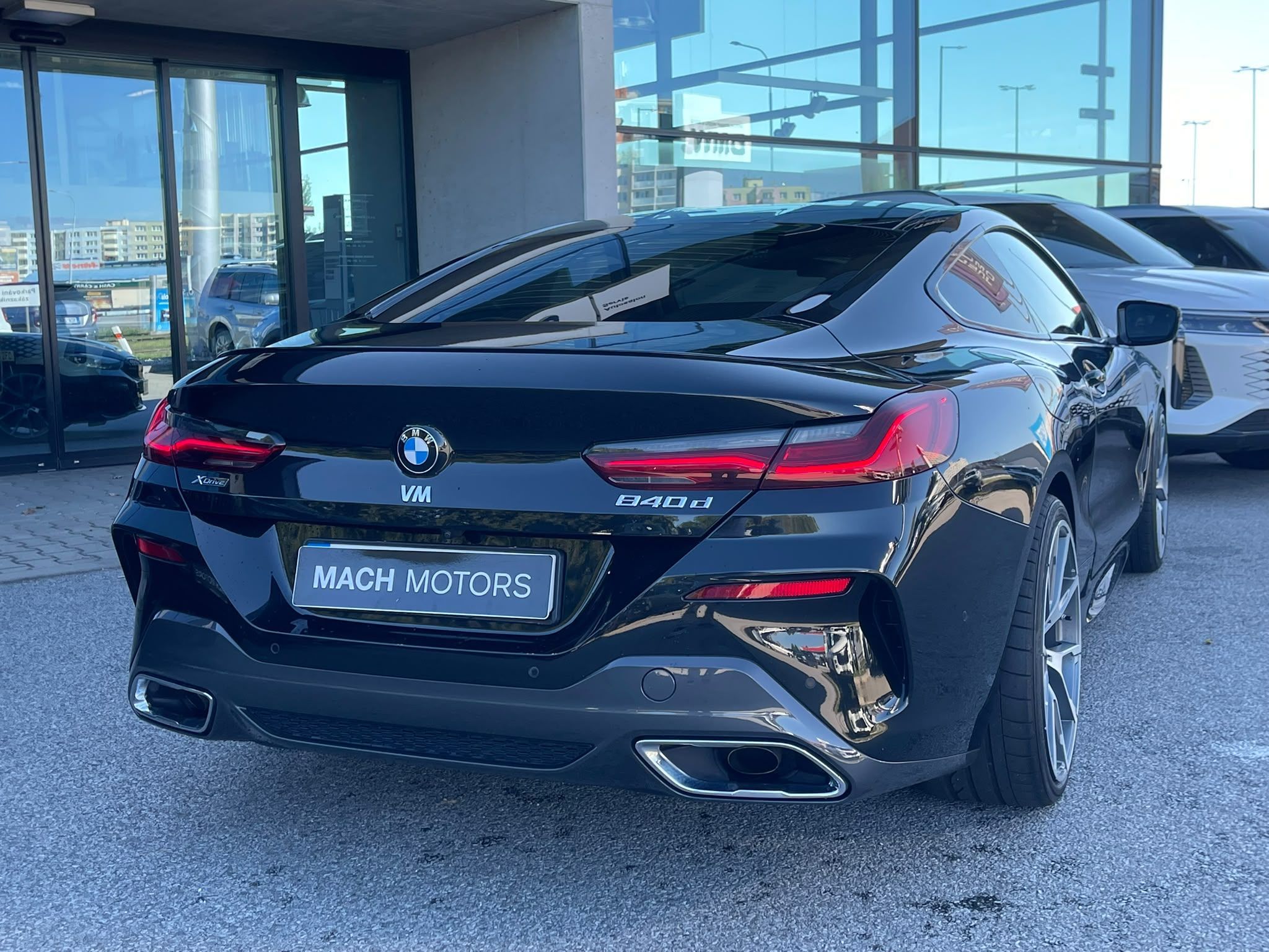 BMW Řada 8, 840D xDrive M Paket - fotka 6
