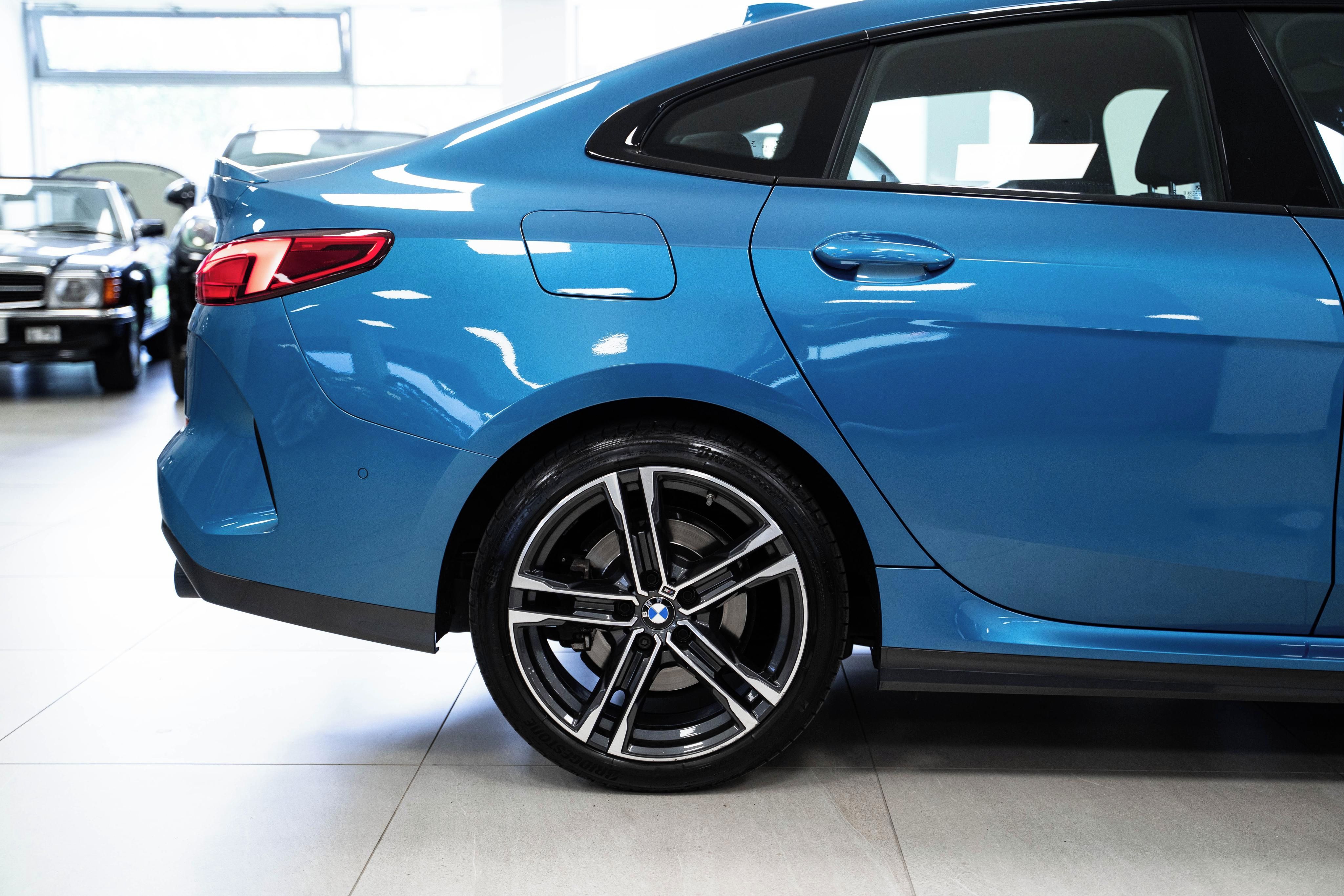 BMW Řada 2, 220d Gran Coupé M Sport - fotka 6