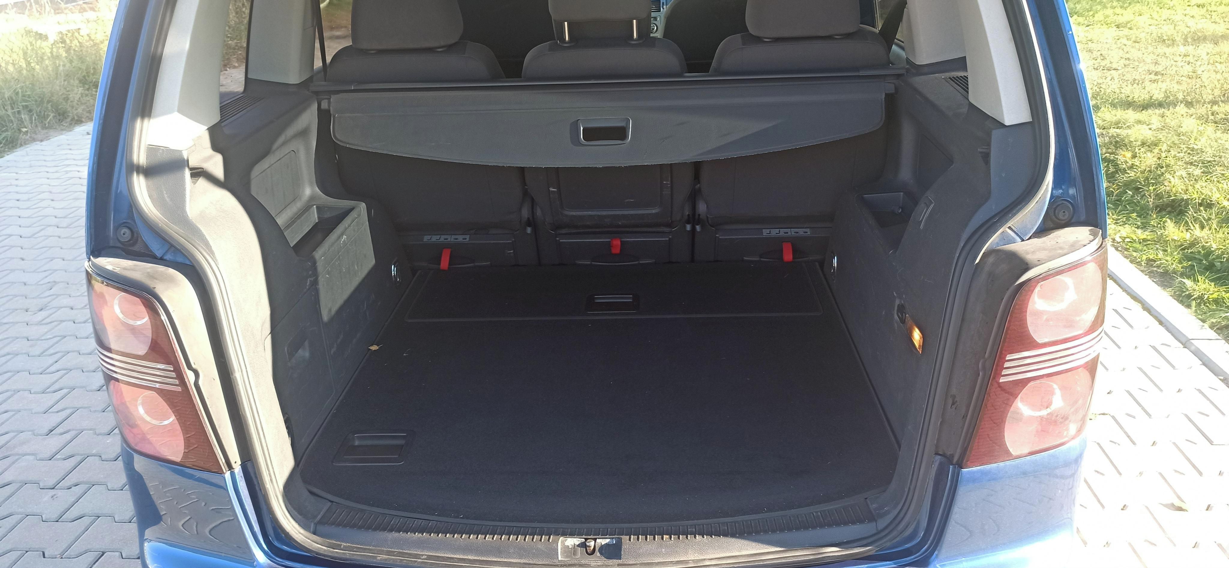 Volkswagen Touran, 1.9 TDI 77kw - fotka 4