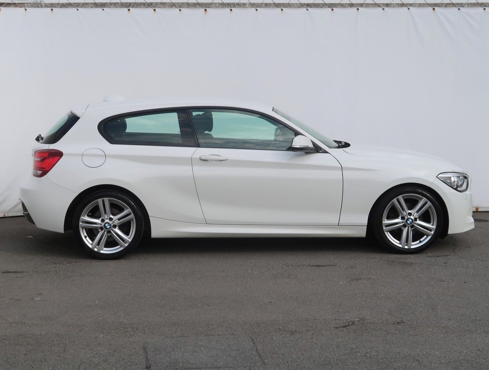 BMW Řada 1, 120d, M Paket, Serv.kniha - fotka 6