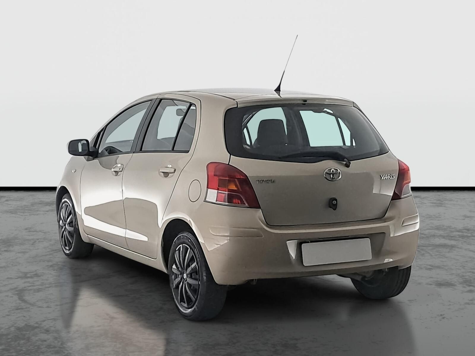 Toyota Yaris, 1.33 Dual VVT-i, Automat - fotka 4