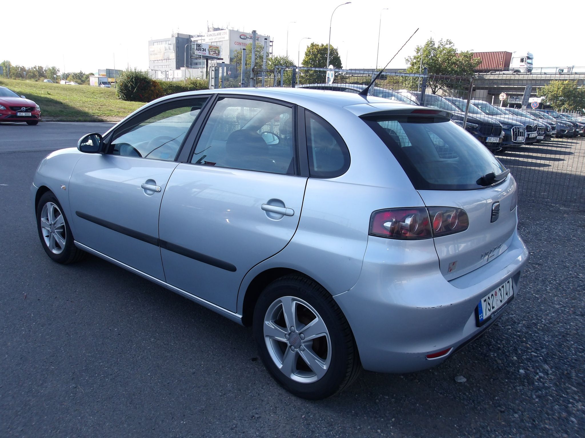 Seat Ibiza, 1,2i ČR  2xKOLA ! NOVÁ STK ! - fotka 5