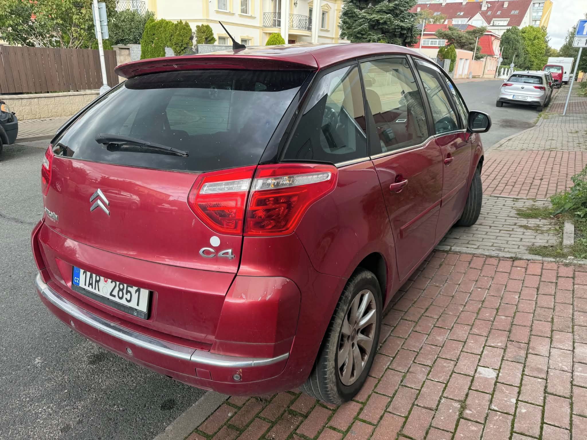 Citroën C4 Picasso, Nová Spojka + Rozvody - fotka 6