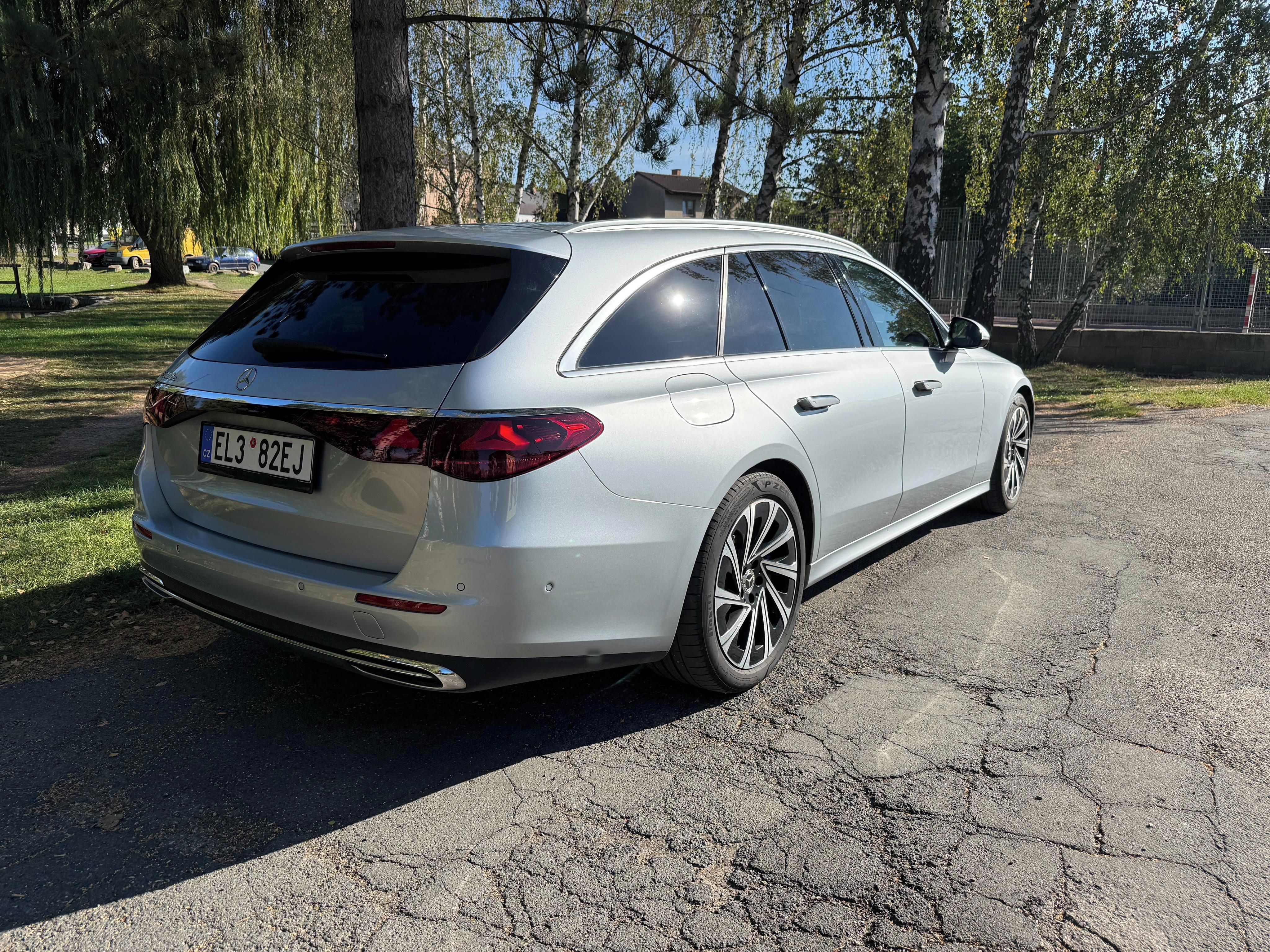 Mercedes-Benz Třídy E - fotka 6