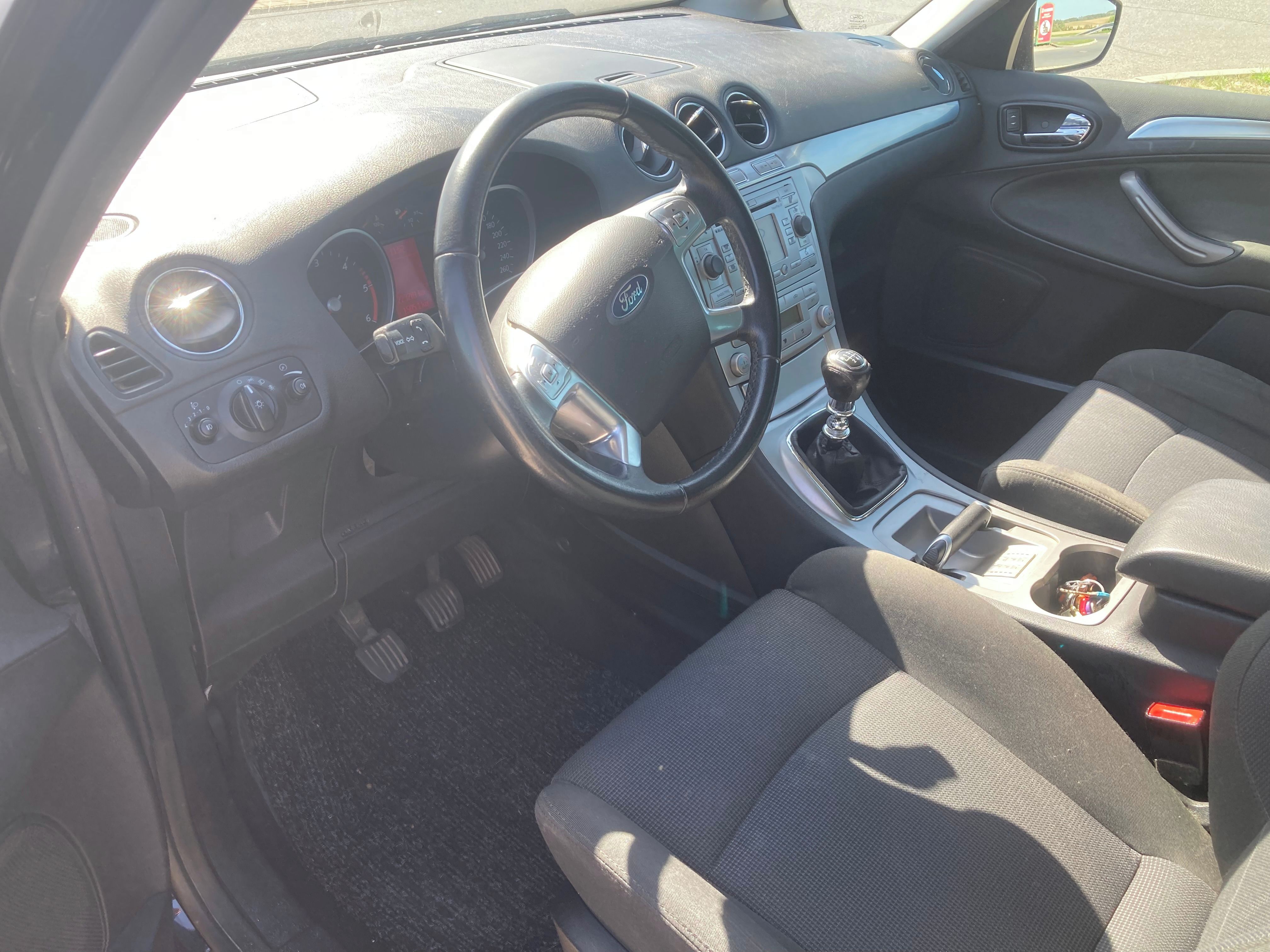 Ford S-MAX, 2.0 TDCI - fotka 4