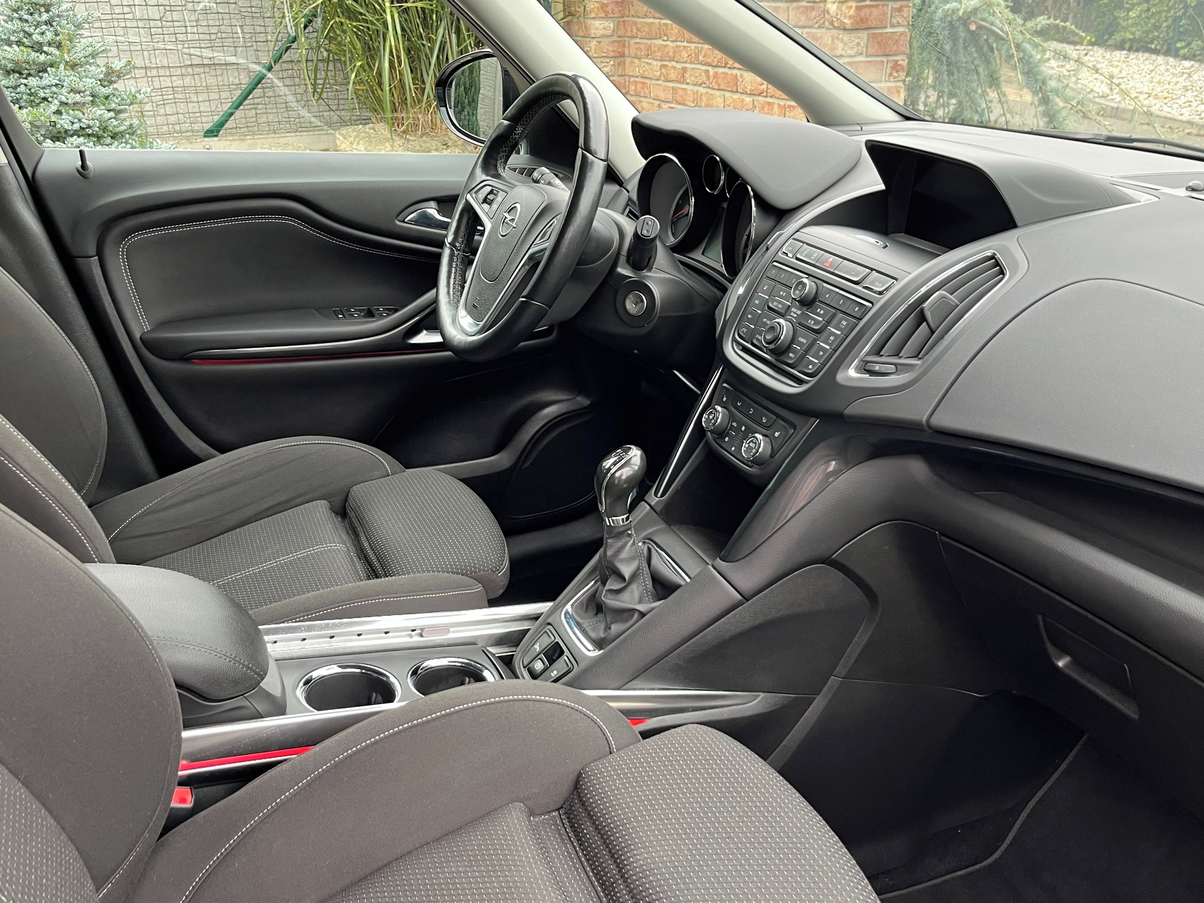 Opel Zafira, 2.0 CDTI 7-MÍST FLEXI FIX - fotka 5