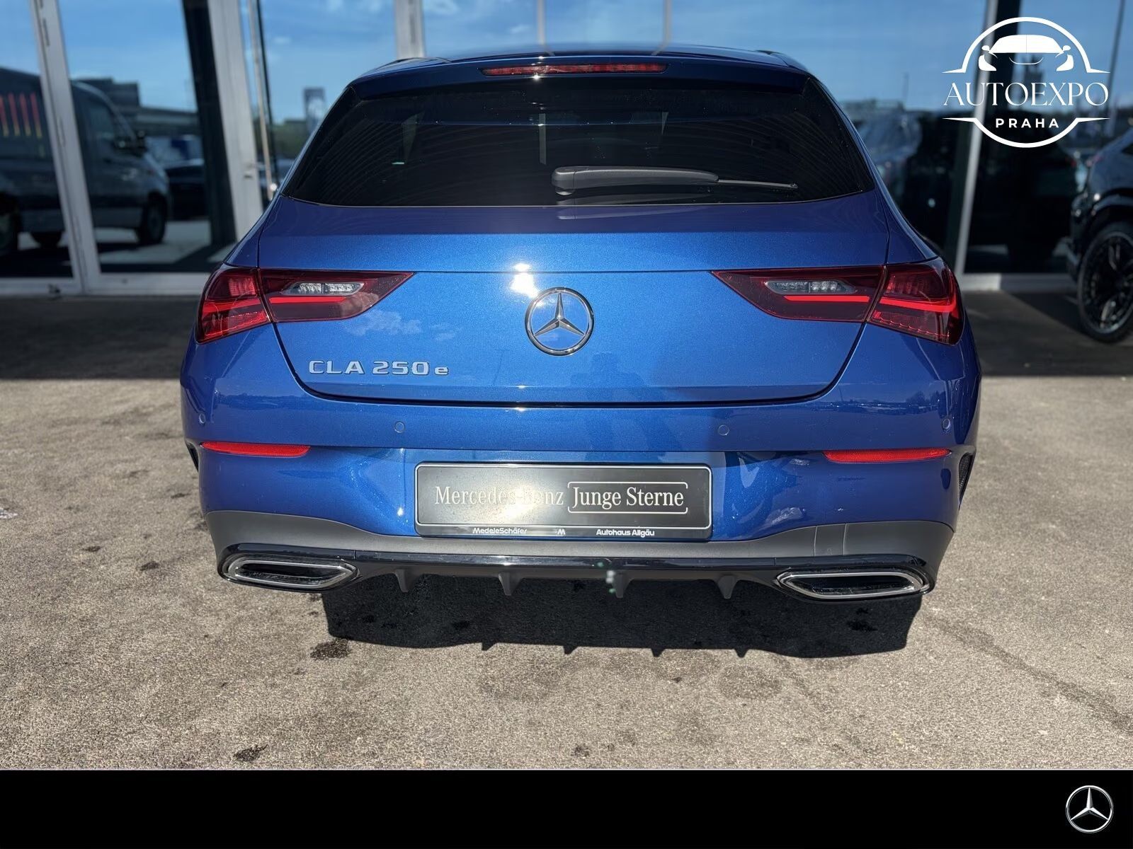 Mercedes-Benz CLA, CLA 250 e Shooting Brake AMG* - fotka 5