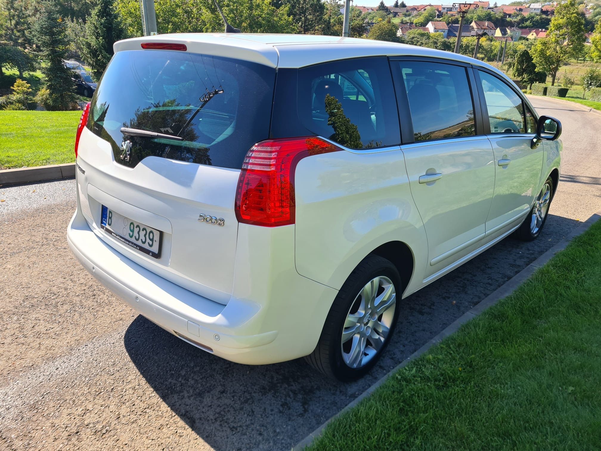 Peugeot 5008, 2.0 HDi 110KW  MAN - fotka 5