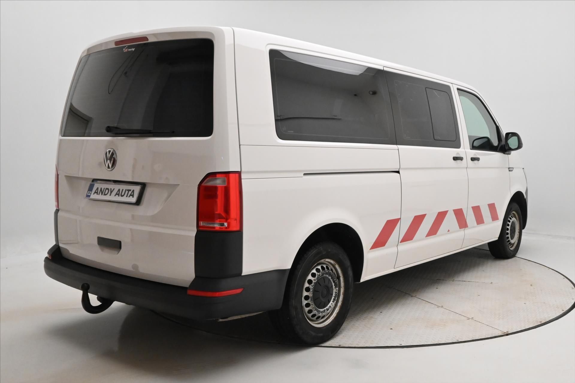 Volkswagen Transporter, 2,0 TDI 110 kW 8míst Long Nezá - fotka 5