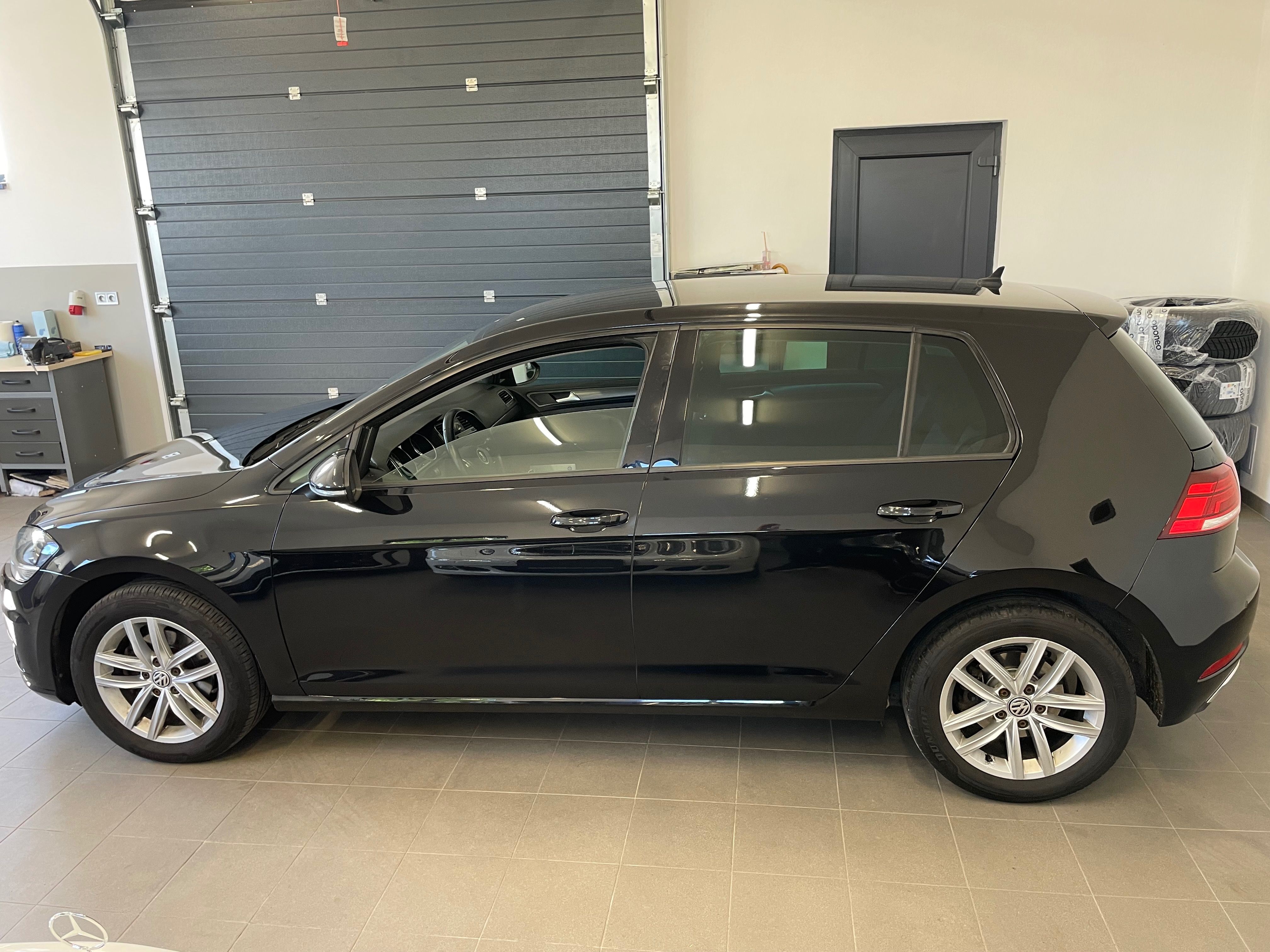 Volkswagen Golf, 1,4 TSI FACELIFT MODEL SOUND - fotka 4