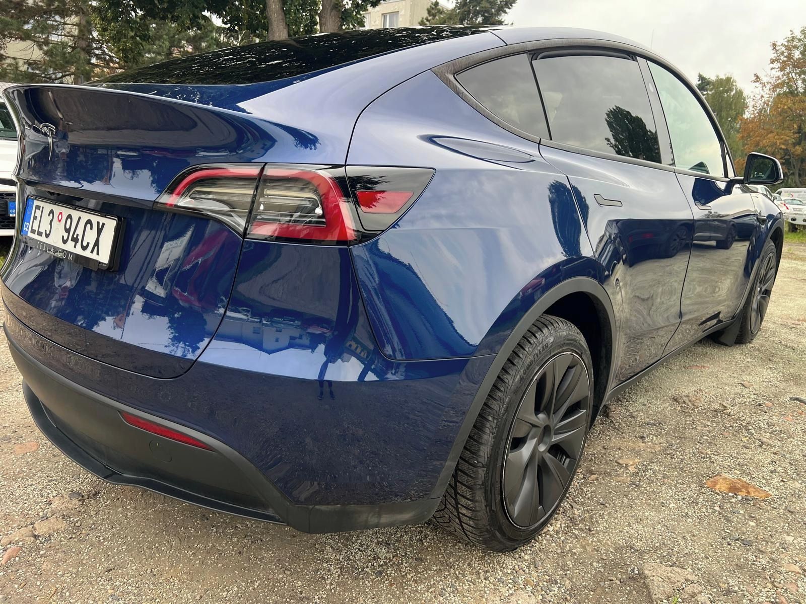 Tesla Model Y, Long Range 255 kW - fotka 3