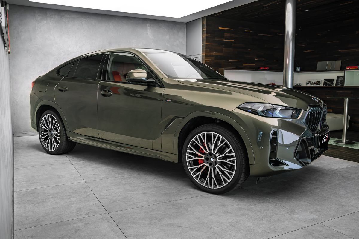 BMW X6, xDrive 40d M-sport Pro - fotka 4