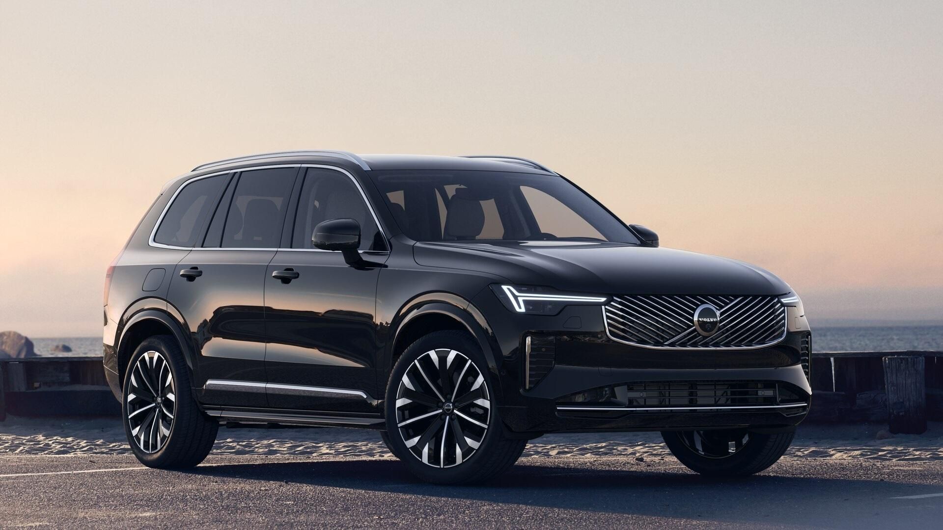 Volvo XC90, B5 AWD AUT BRIGHT PLUS 7míst - fotka 2