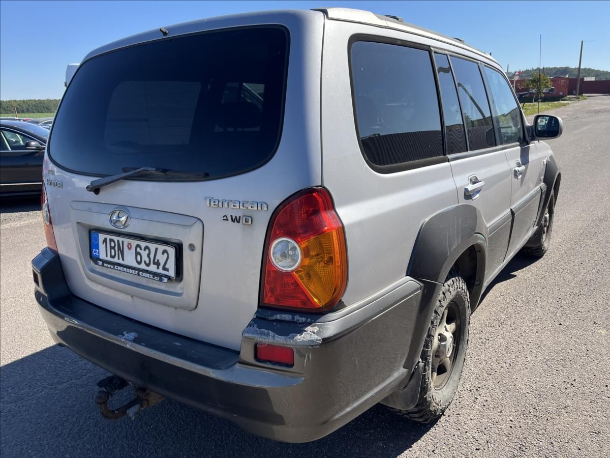 Hyundai Terracan, 2,9 CRDi 110KW 4x4 TAŽNÉ - fotka 6