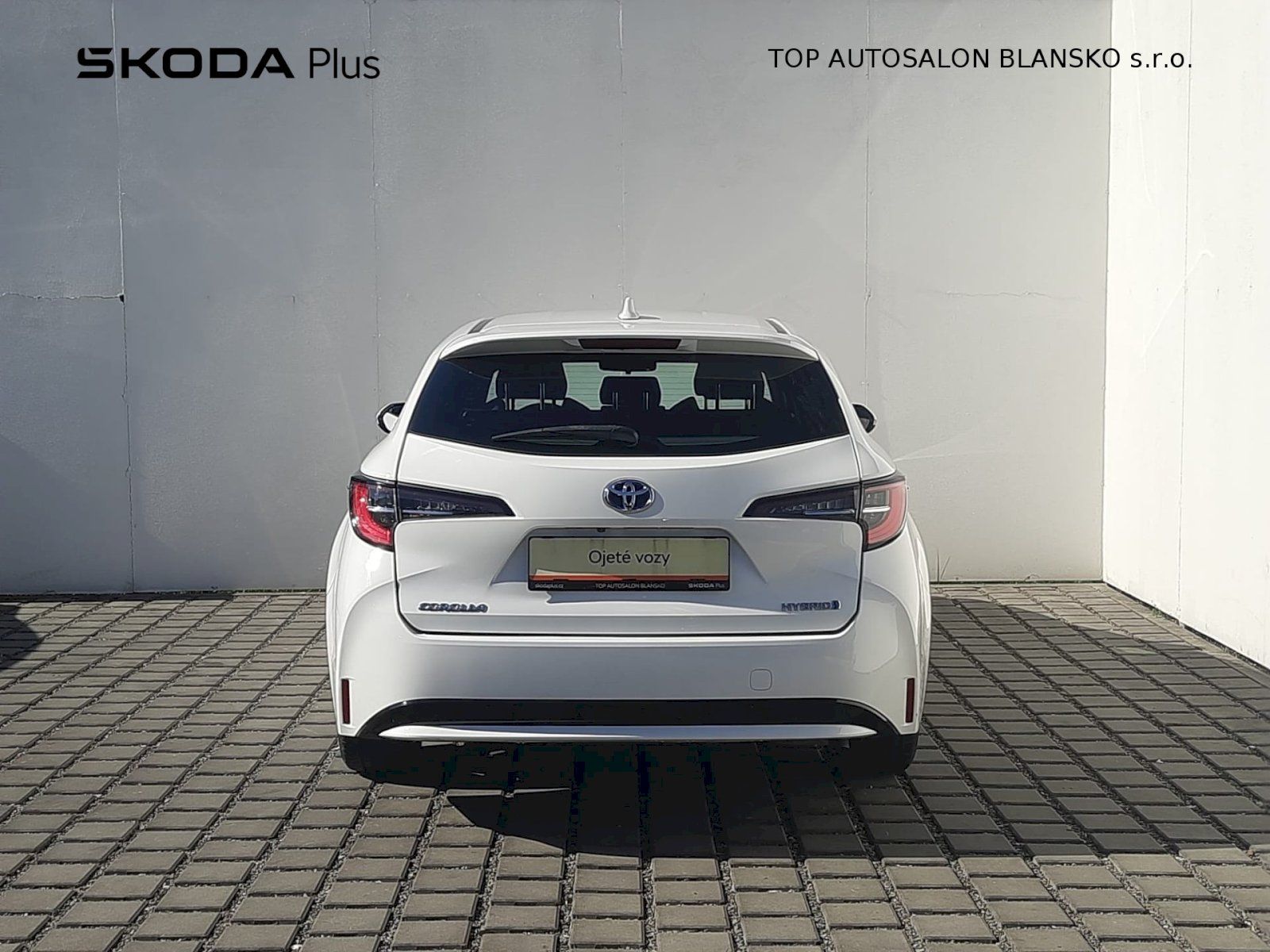 Toyota Corolla, 1,8 Hybrid 72kW e-CVT Active T - fotka 6