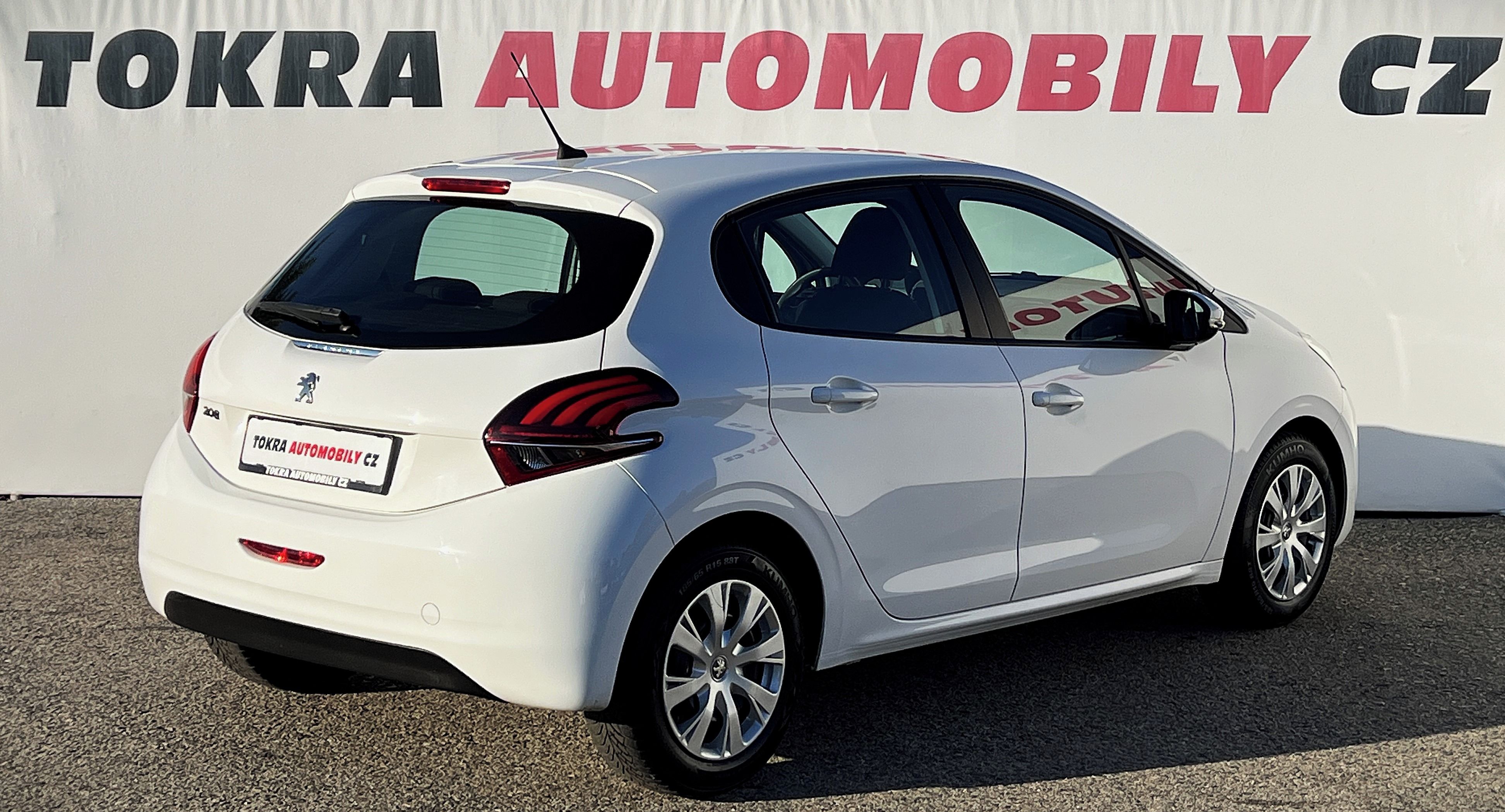 Peugeot 208, 1.2 61kW Tempomat Dig.Klima ČR - fotka 4