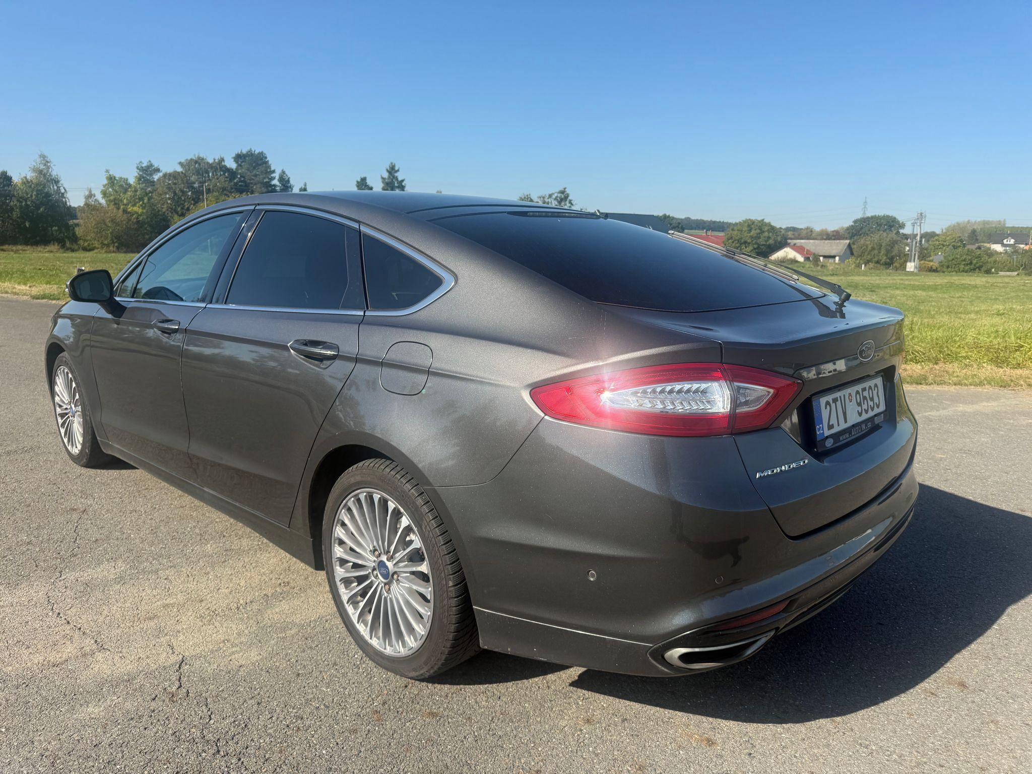 Ford Mondeo, 2,0 Tdci Liftback Automat - fotka 3
